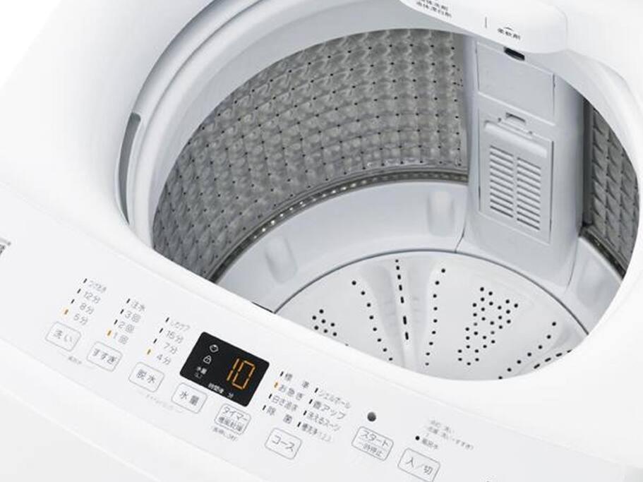 303号室南海線駅2分の明るい和室専用キッチンとバスルーム付き荷物預り Apartment *