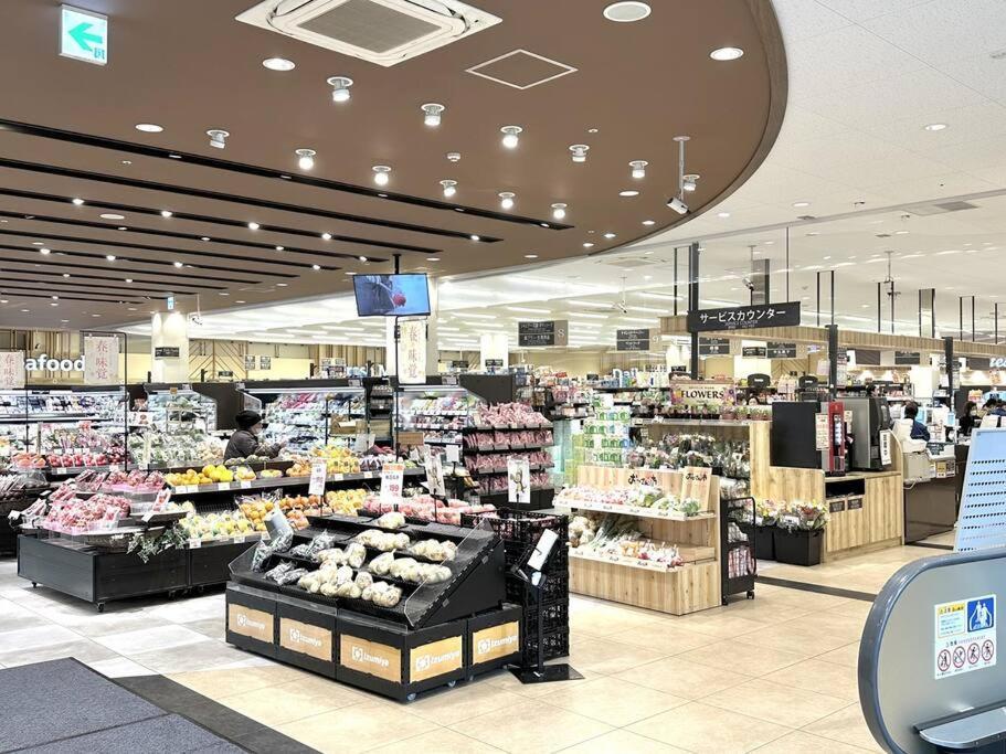 Apartment 303号室南海線駅2分の明るい和室専用キッチンとバスルーム付き荷物預り Osaka