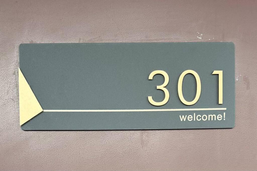 Apartment 301号室駅2分格安和室民泊専用ミニキッチンとバスルーム付きアクセス抜群