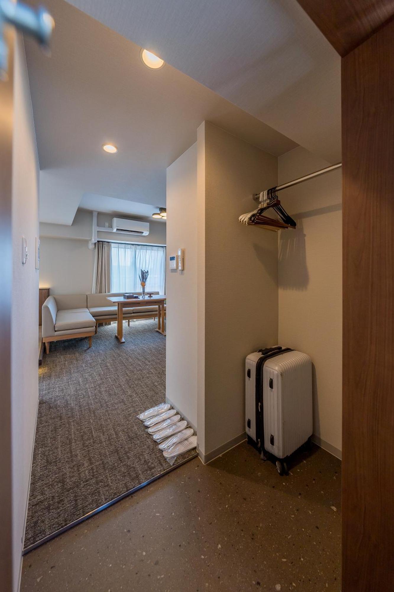 Apartment 11 Namba Minami Shin-imamiya Ii Osaka
