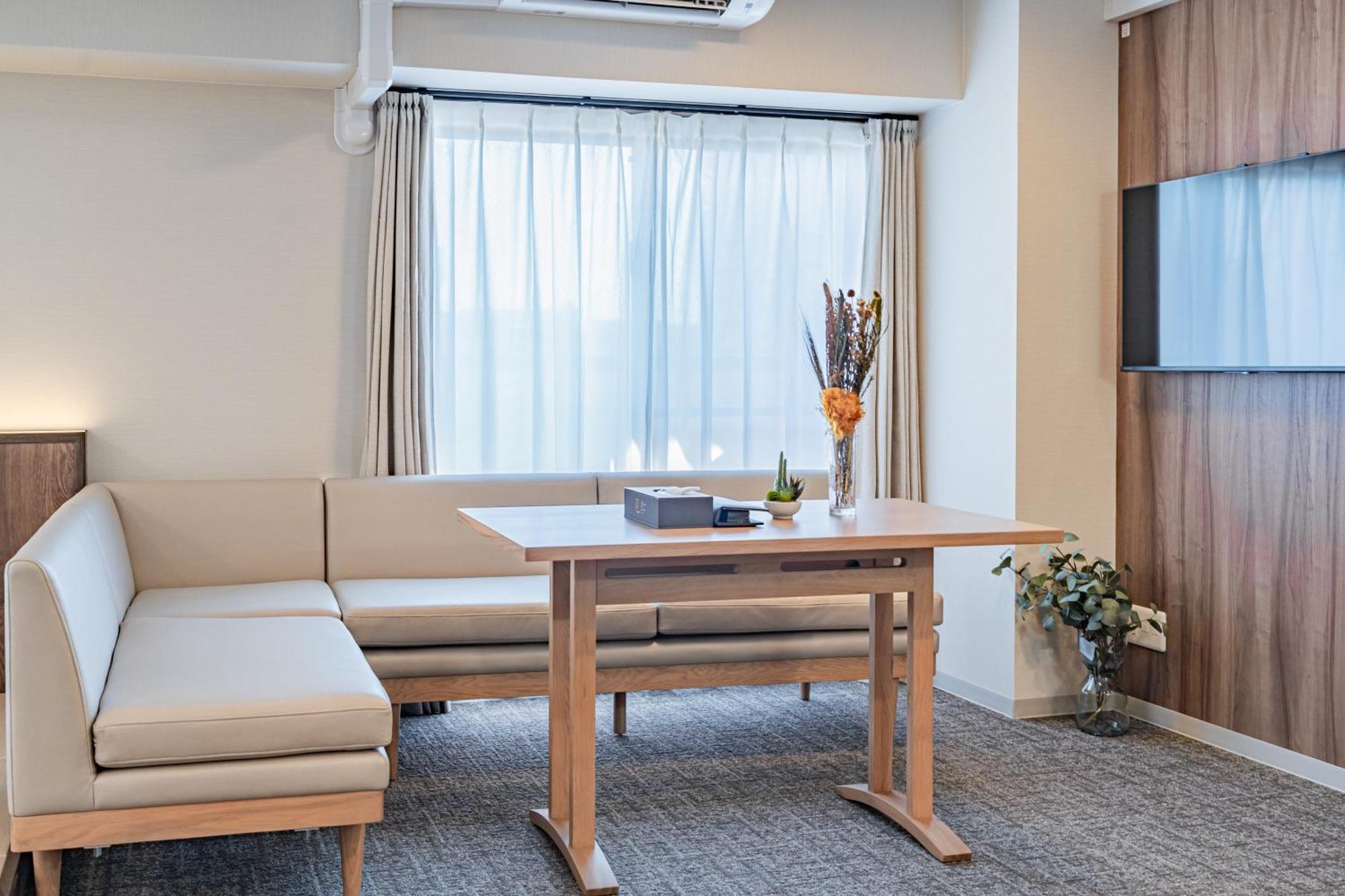 11 Namba Minami Shin-imamiya Ii Apartment *