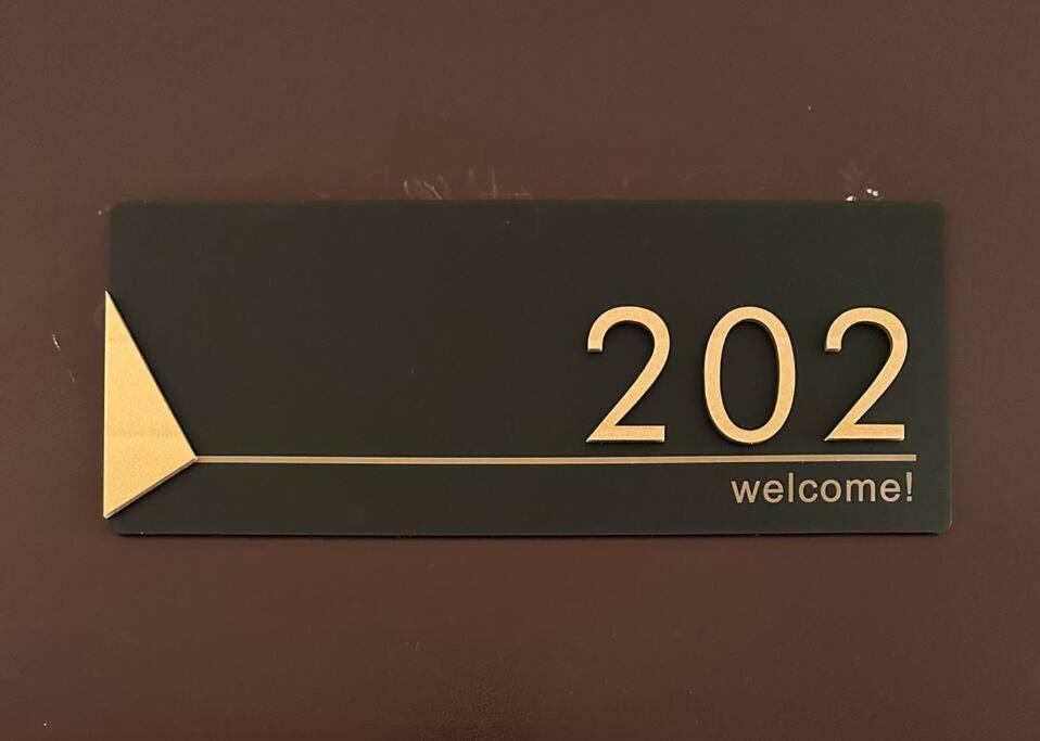 Apartment 202号室花园町萩之茶屋駅2分和室2名専用バスルームアクセス抜群