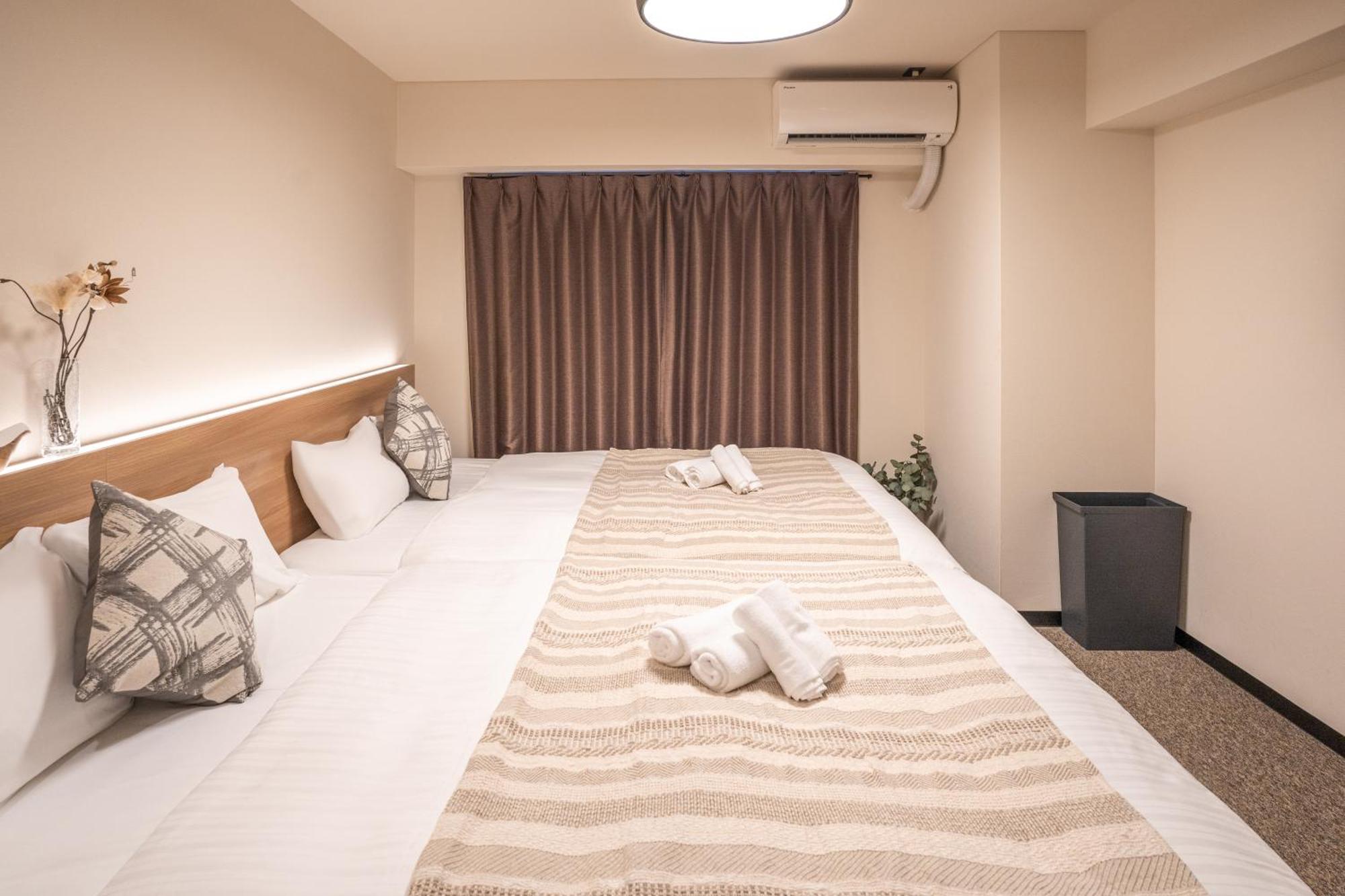 Guest house Lite House Shinsaibashi Iv 3*