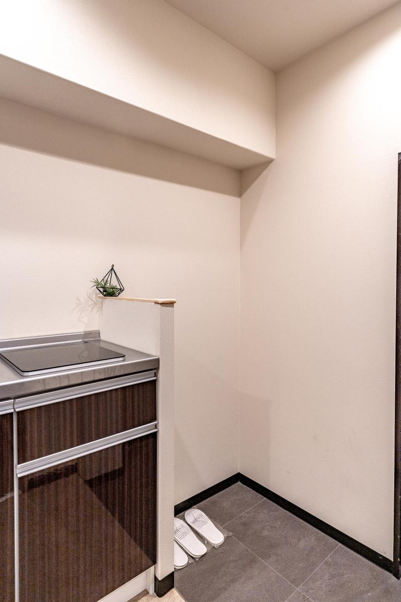 Lite House Shinsaibashi Iv