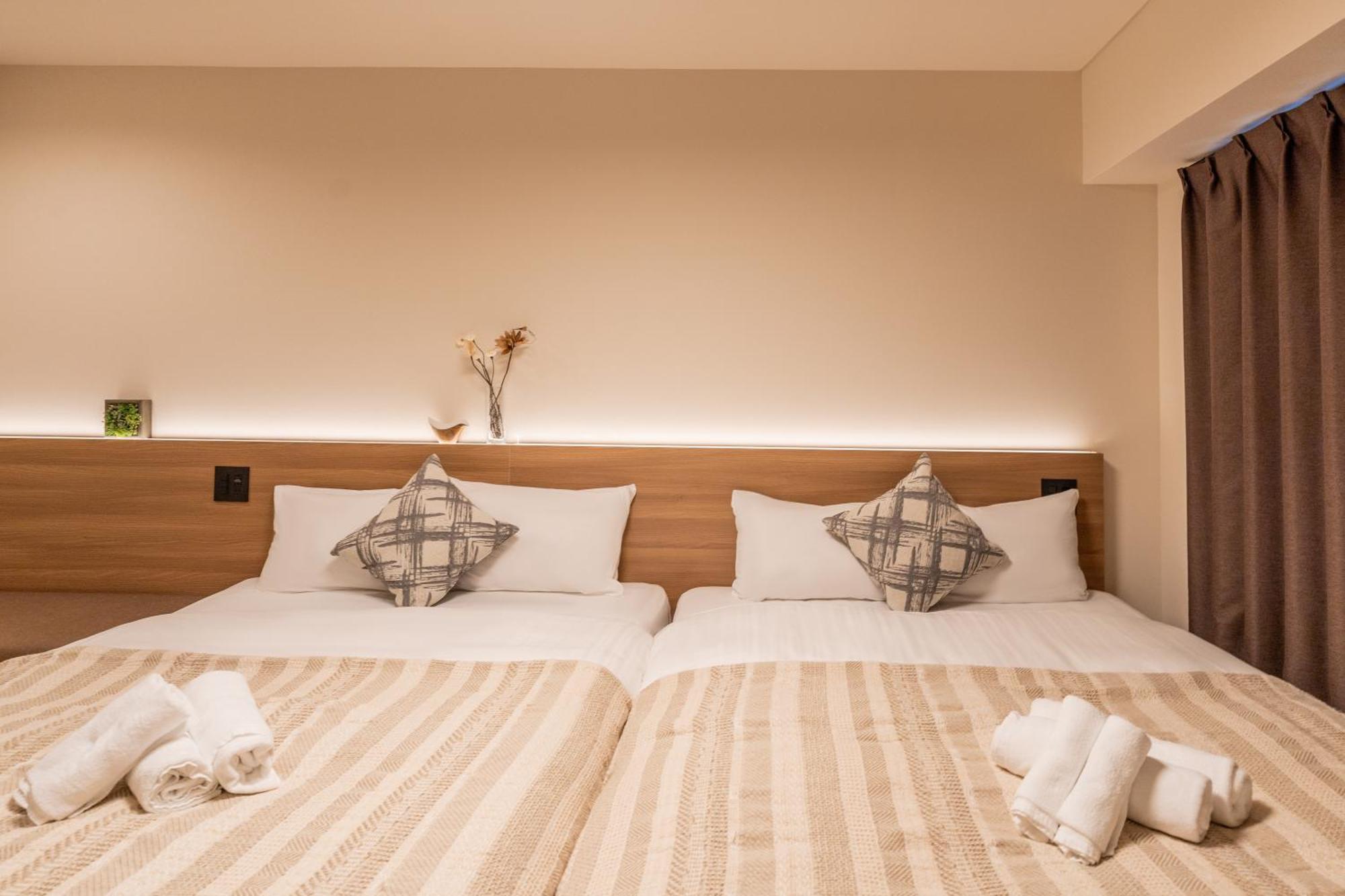 Guest house Lite House Shinsaibashi Iv 3*