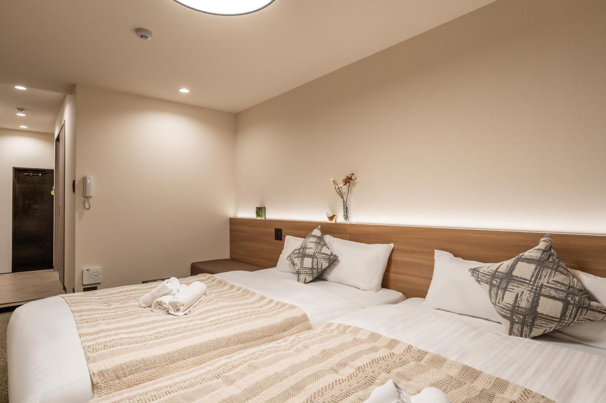 Lite House Shinsaibashi Iv 3*
