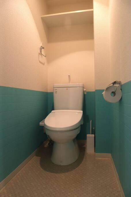 黒門市場徒歩5分 通天閣 難波エリア徒歩圏内 トイレと浴室付き まるまる貸切 エレベーター 204 Apartment *