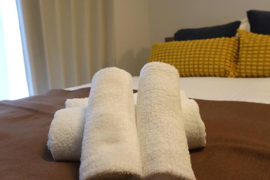Apartment 黒門市場徒歩5分 通天閣 難波エリア徒歩圏内 トイレと浴室付き まるまる貸切 エレベーター 204 *