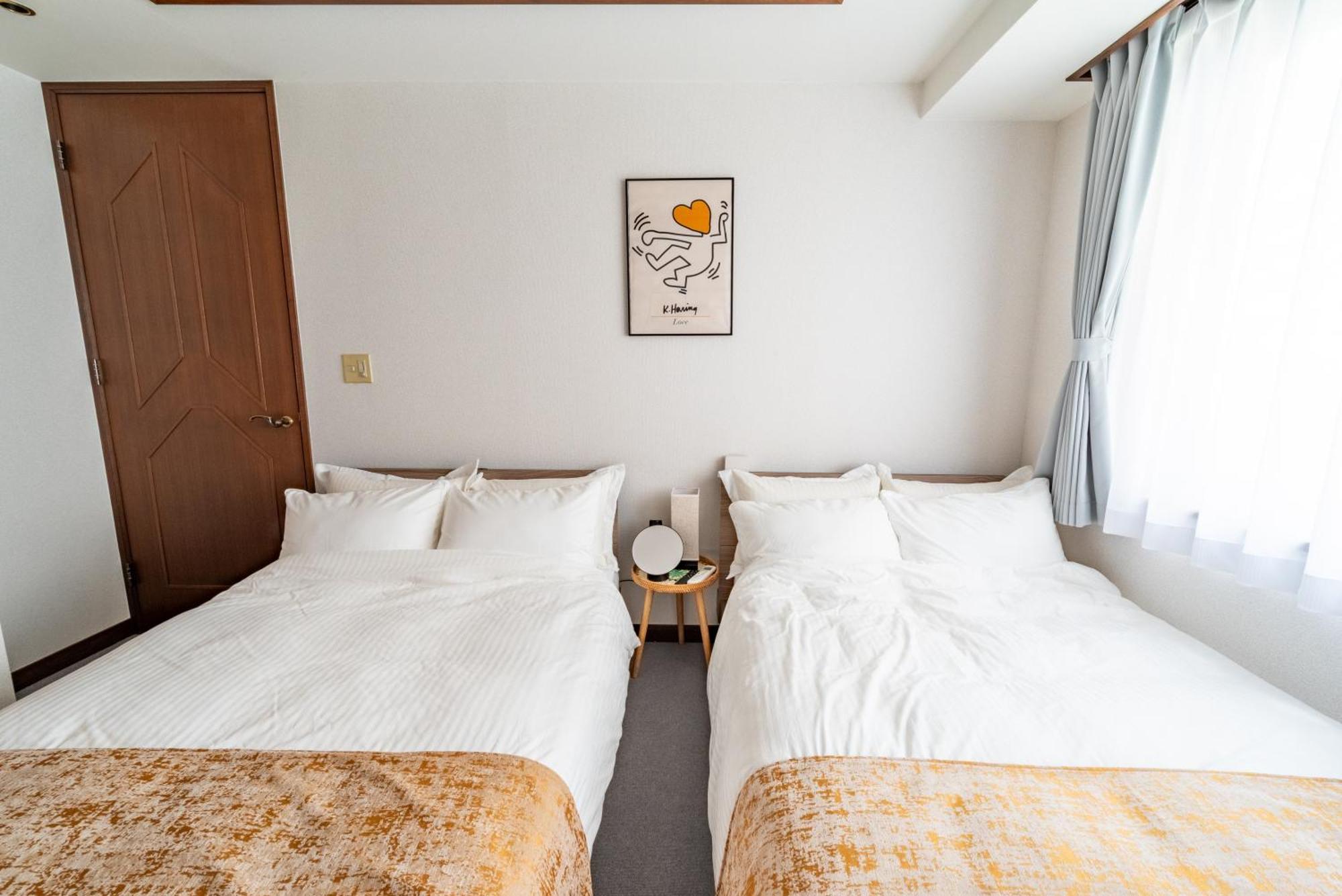 Apartment Sweet House 105 Square Meters Of Single Floor Space 15 Minutes On Foot To Shinsaibashi Dotonbori 30 Minutes To Usj 7 Minutes To Umeda *