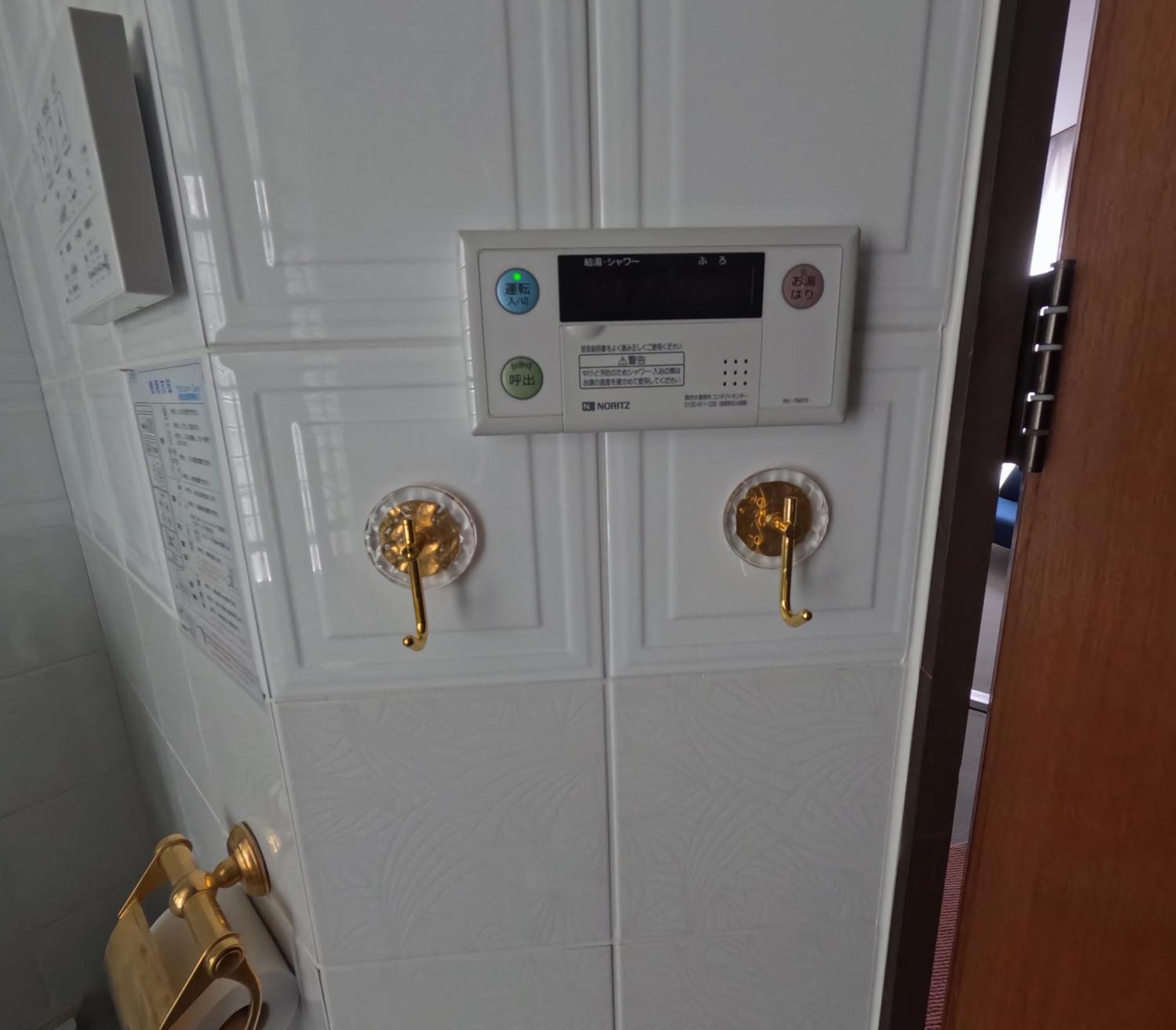 Apartment Sweet House 105 Square Meters Of Single Floor Space 15 Minutes On Foot To Shinsaibashi Dotonbori 30 Minutes To Usj 7 Minutes To Umeda Osaka