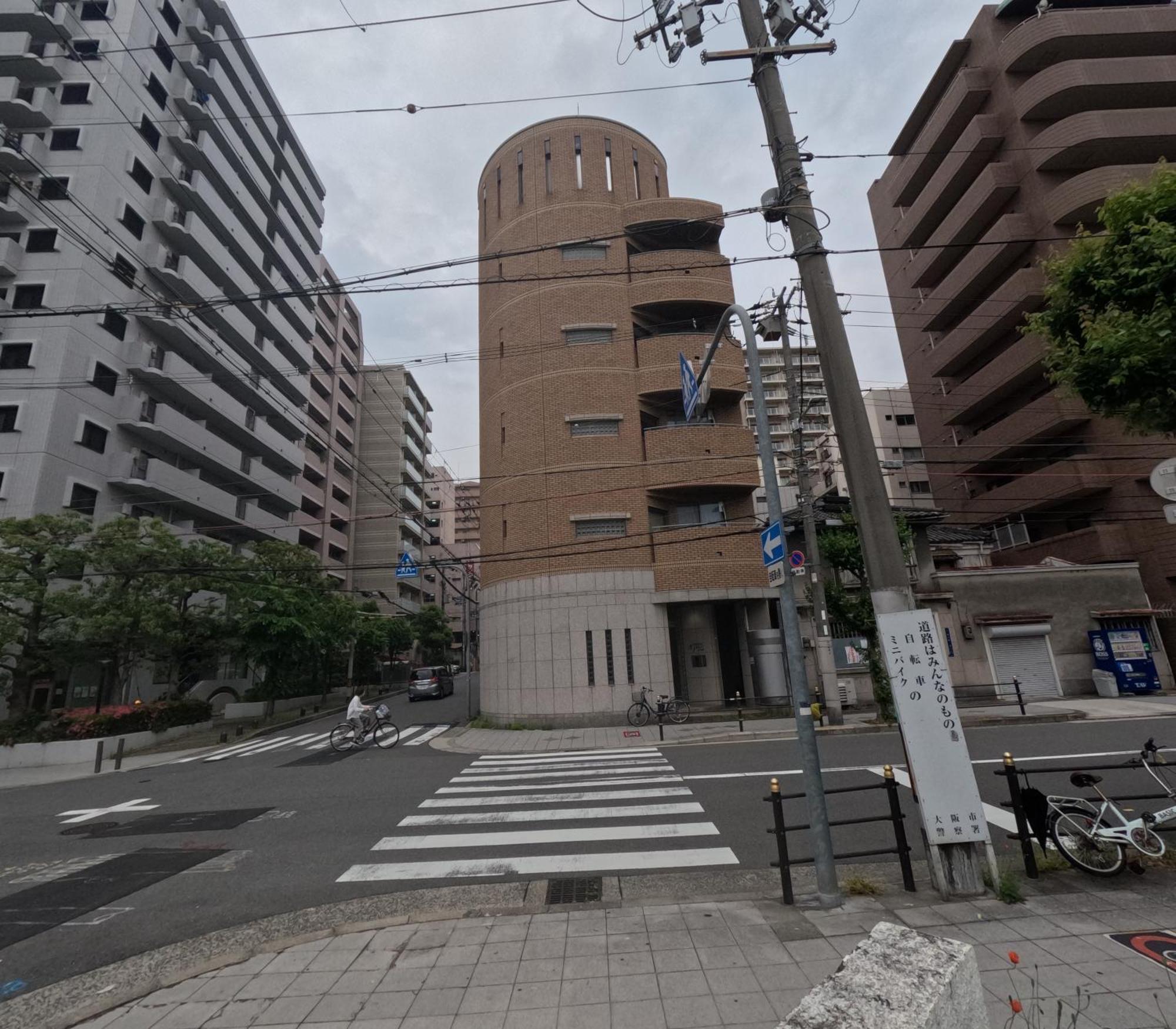 Sweet House 105 Square Meters Of Single Floor Space 15 Minutes On Foot To Shinsaibashi Dotonbori 30 Minutes To Usj 7 Minutes To Umeda Apartment Osaka