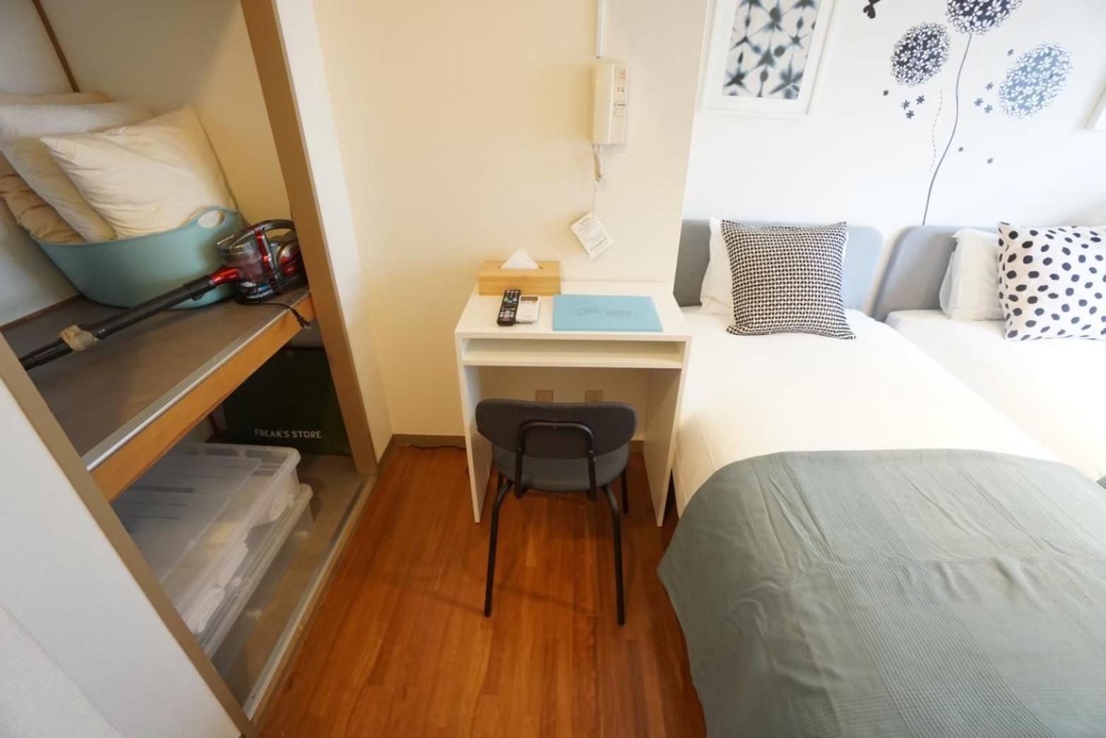 Apartment House Floor Assemble 303 Osaka
