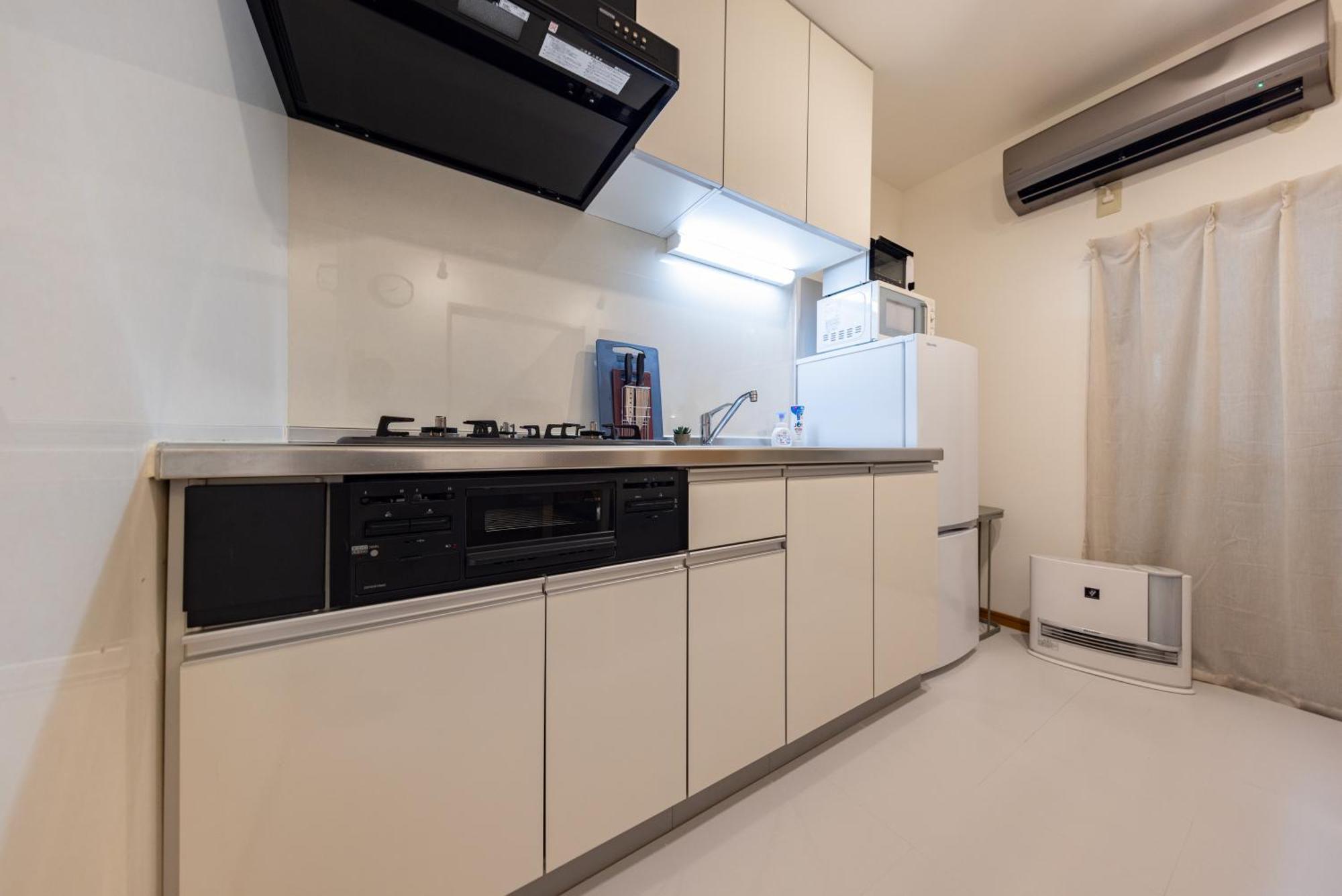 Apartment 1棟貸切,難波まで2駅4分,京セラドーム徒歩圏内,最大7名まで利用可,usjまで4駅,uihouse *