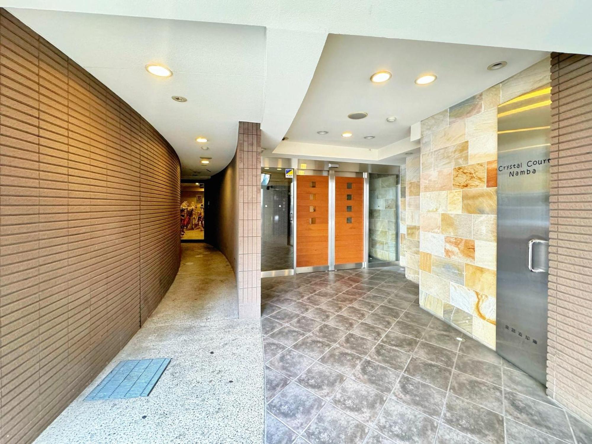 Crystal Court Namba 204, 402, 704, 801, 802, 902 - Vacation 17707 Apartment