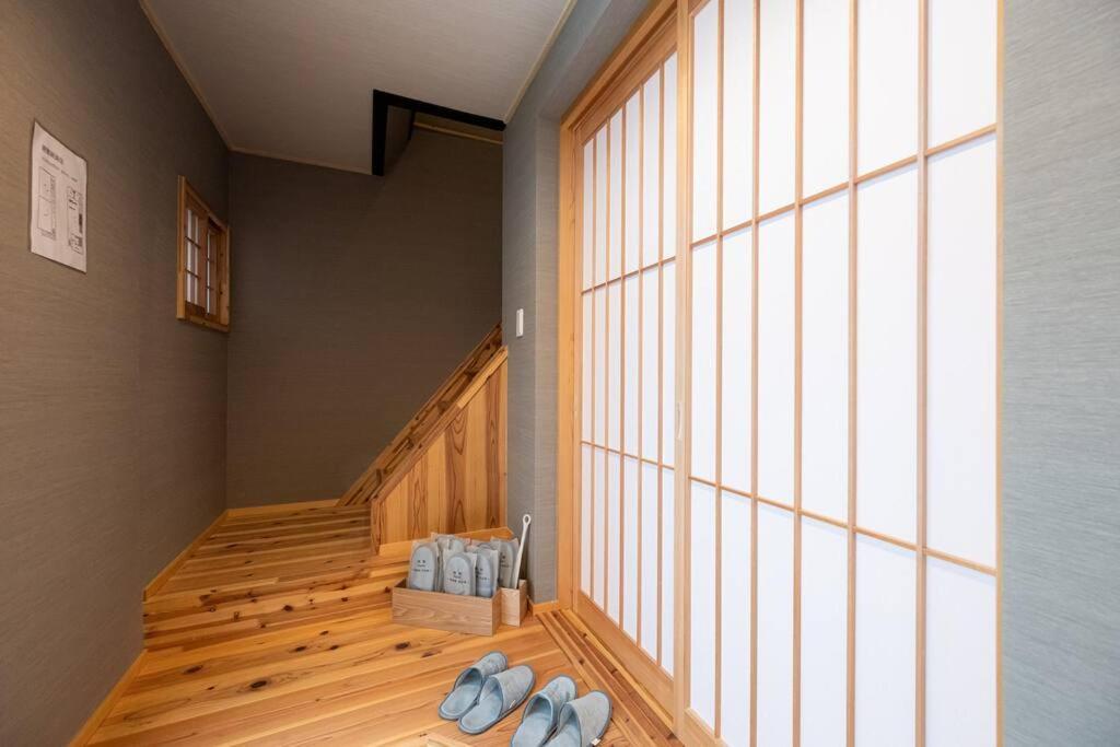 Apartment 愛の華 *