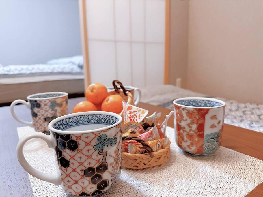 Apartment 40平!2卧室可住6人,徒步5分钟到达道顿堀,日本桥,黑门市场,8分钟到达心斋桥,难波,天王寺大阪城 *