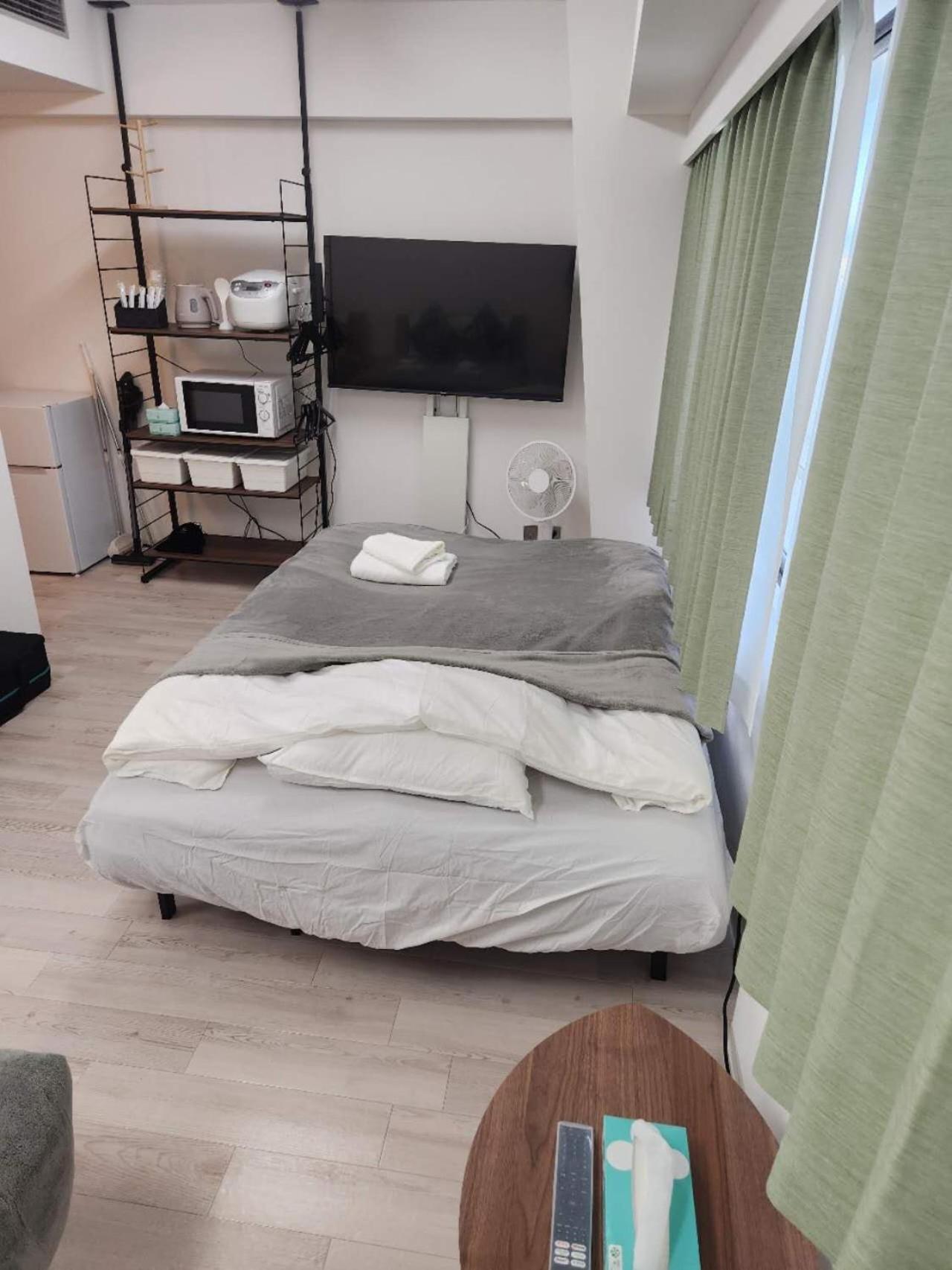 Shinosaka Jr 30s, Umeda 6min, Kyoto 25min, Direct To Kansai Airport 關西空港直達, Early Check In Guest house *