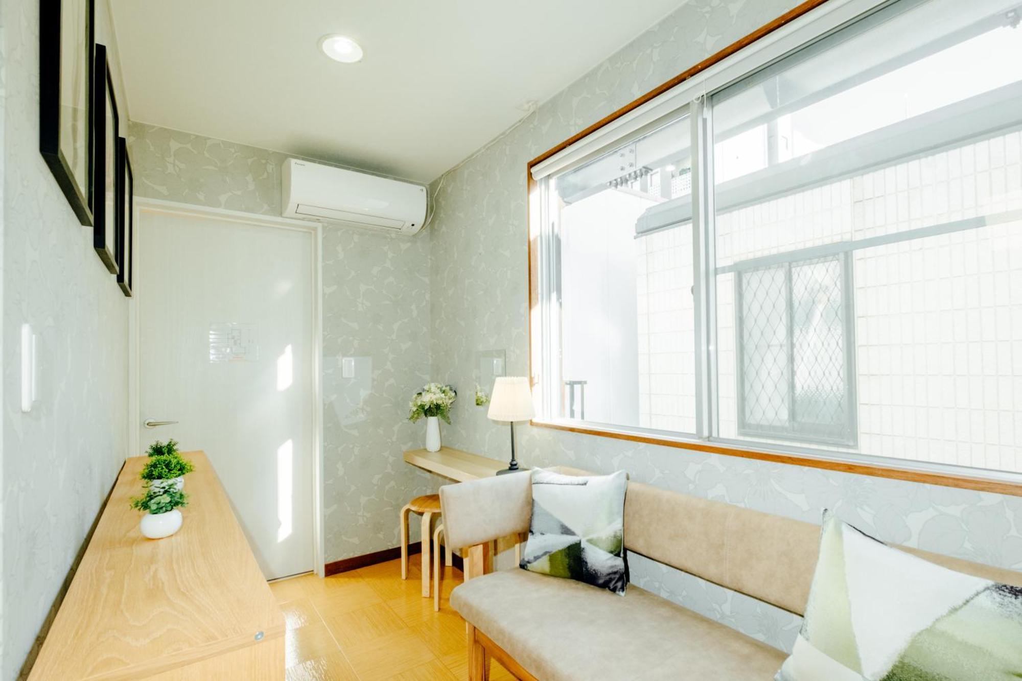 Holiday home New 敷津西兩層民宿 最多可容納13人 大国町站步行5分 交通便利 Osaka