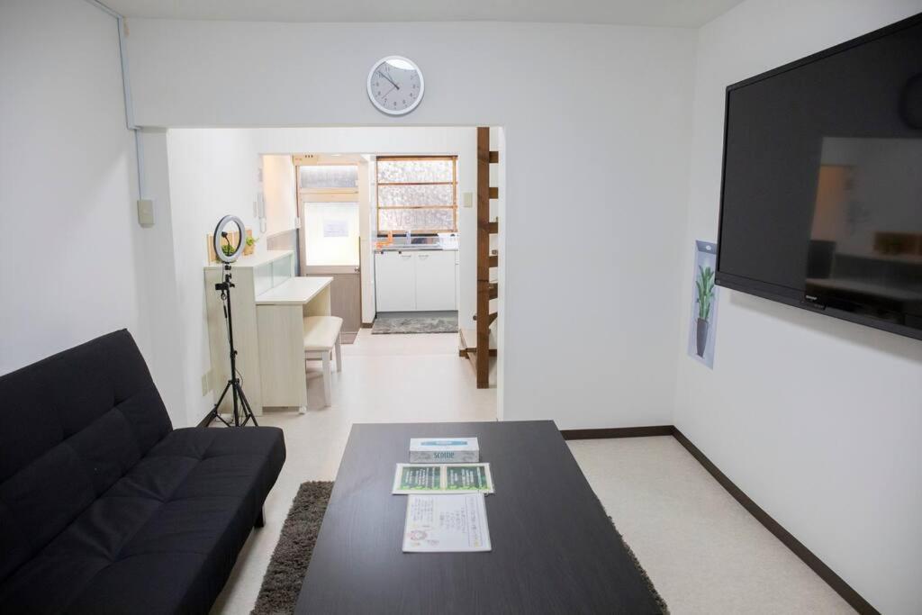 Apartment ゲストハウスわん西成旭