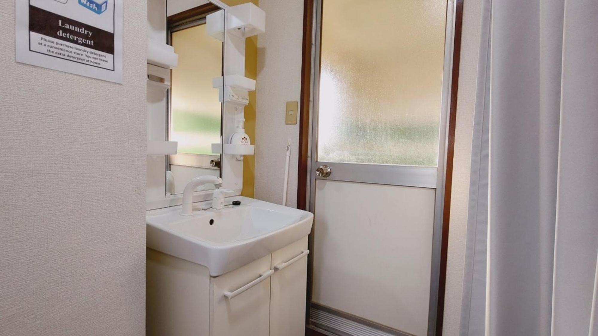 Apartment 0401 Newly Opened Baika Family Friendly Free Parking 10 Minutes To Usj 401 Osaka
