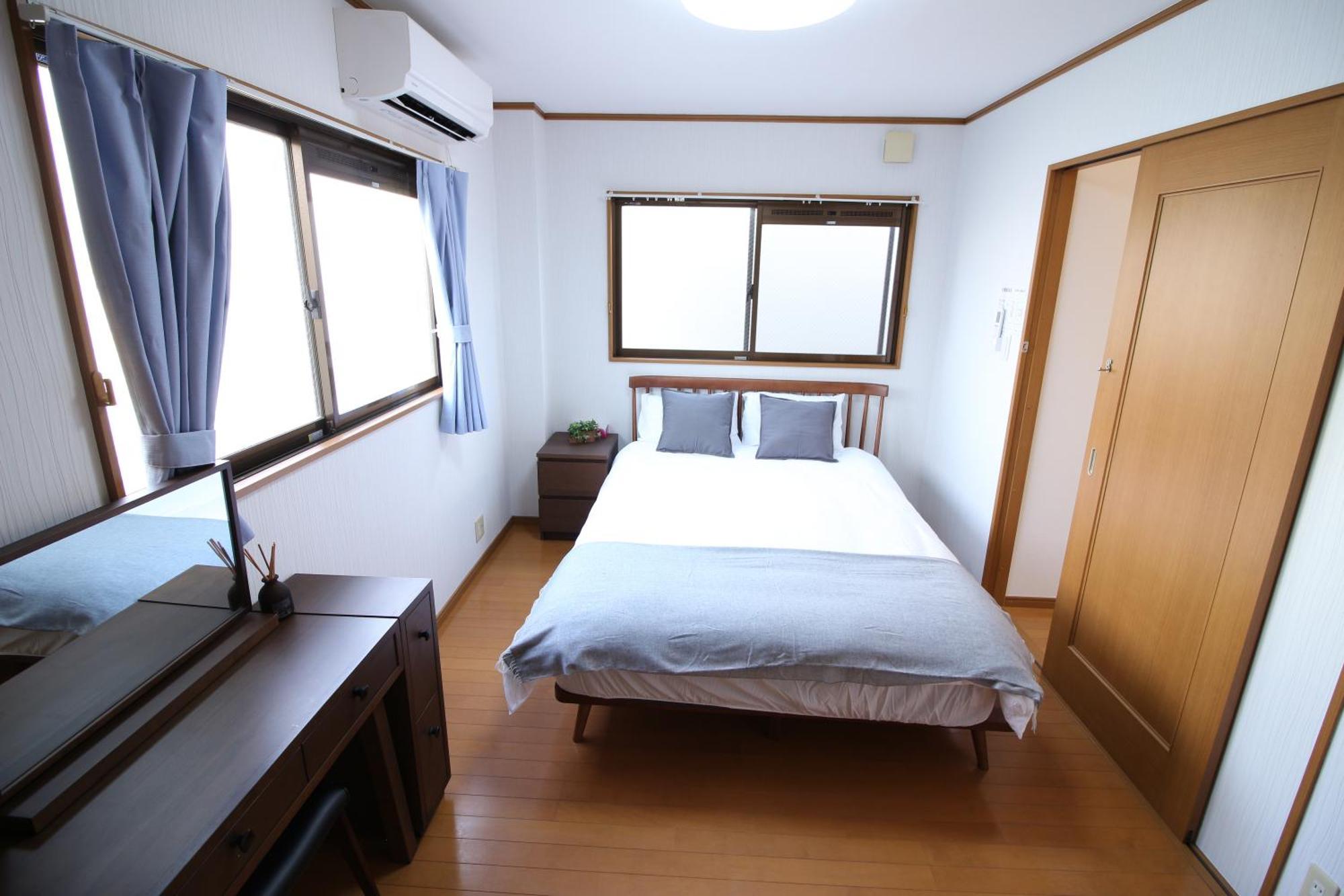 Y House 大阪九条 *