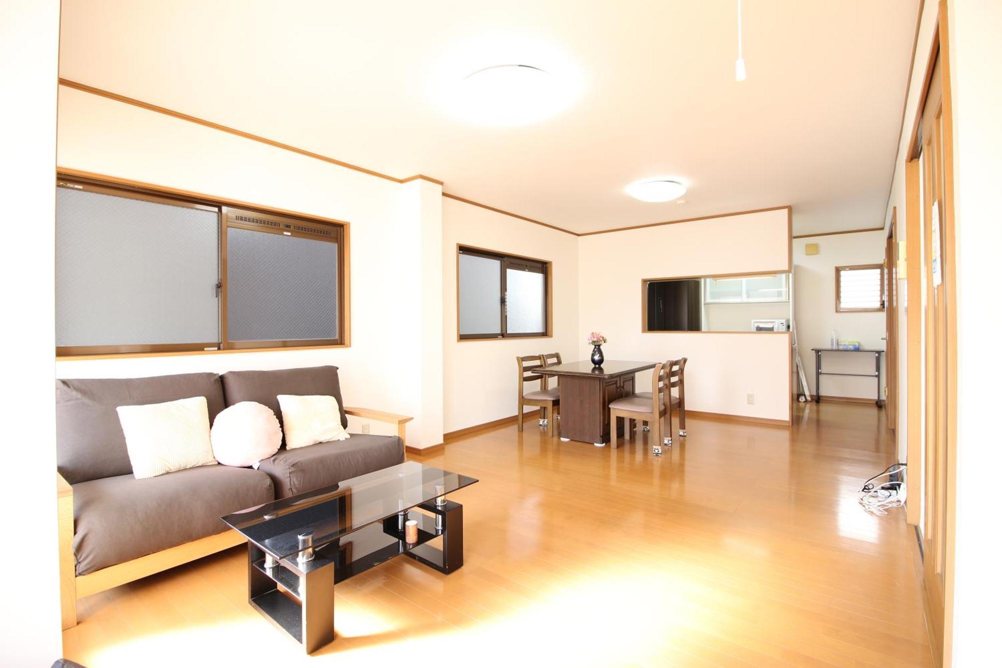 Y House 大阪九条 Osaka