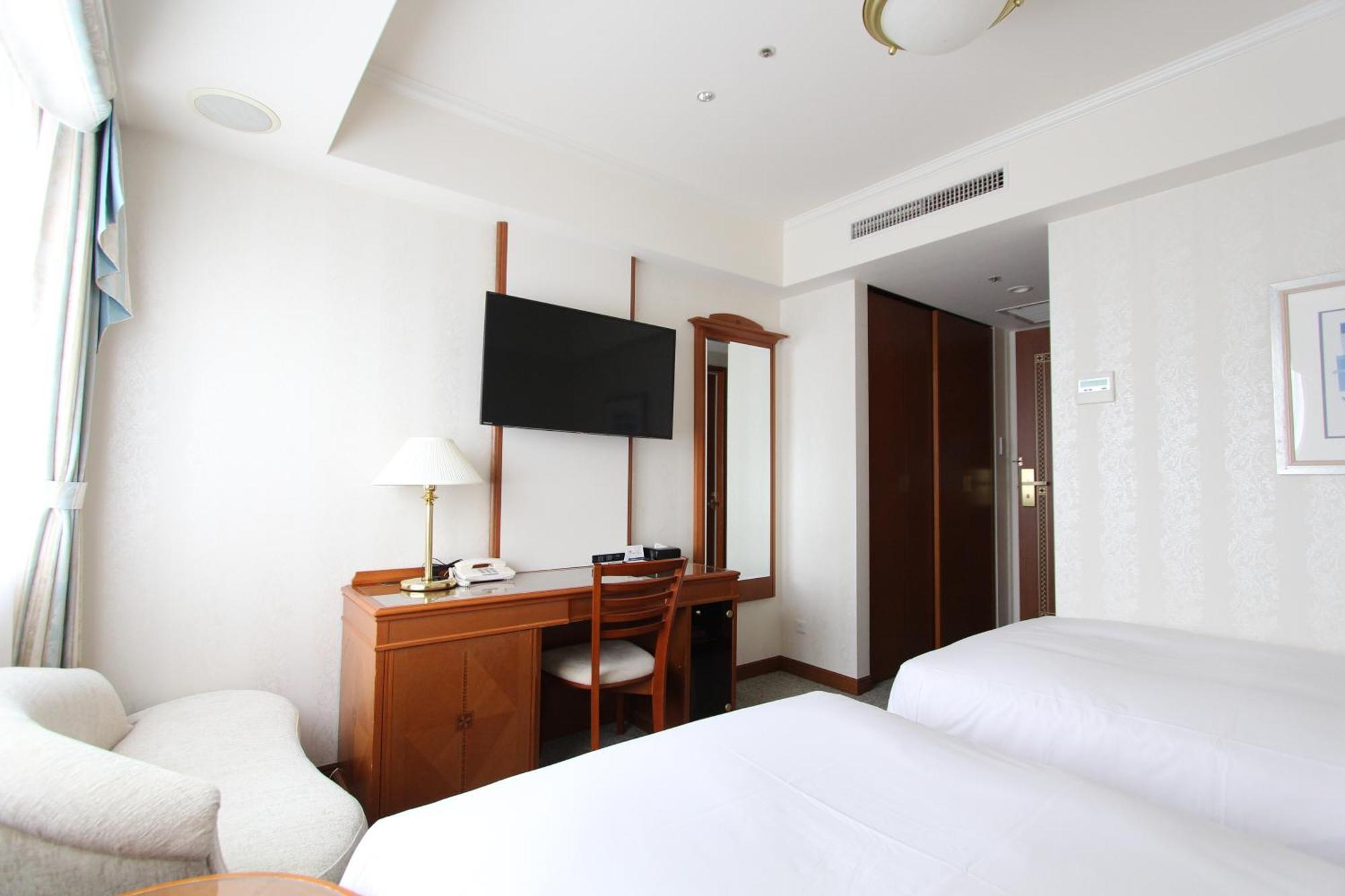 Hotel Koko Shinsaibashi 4*