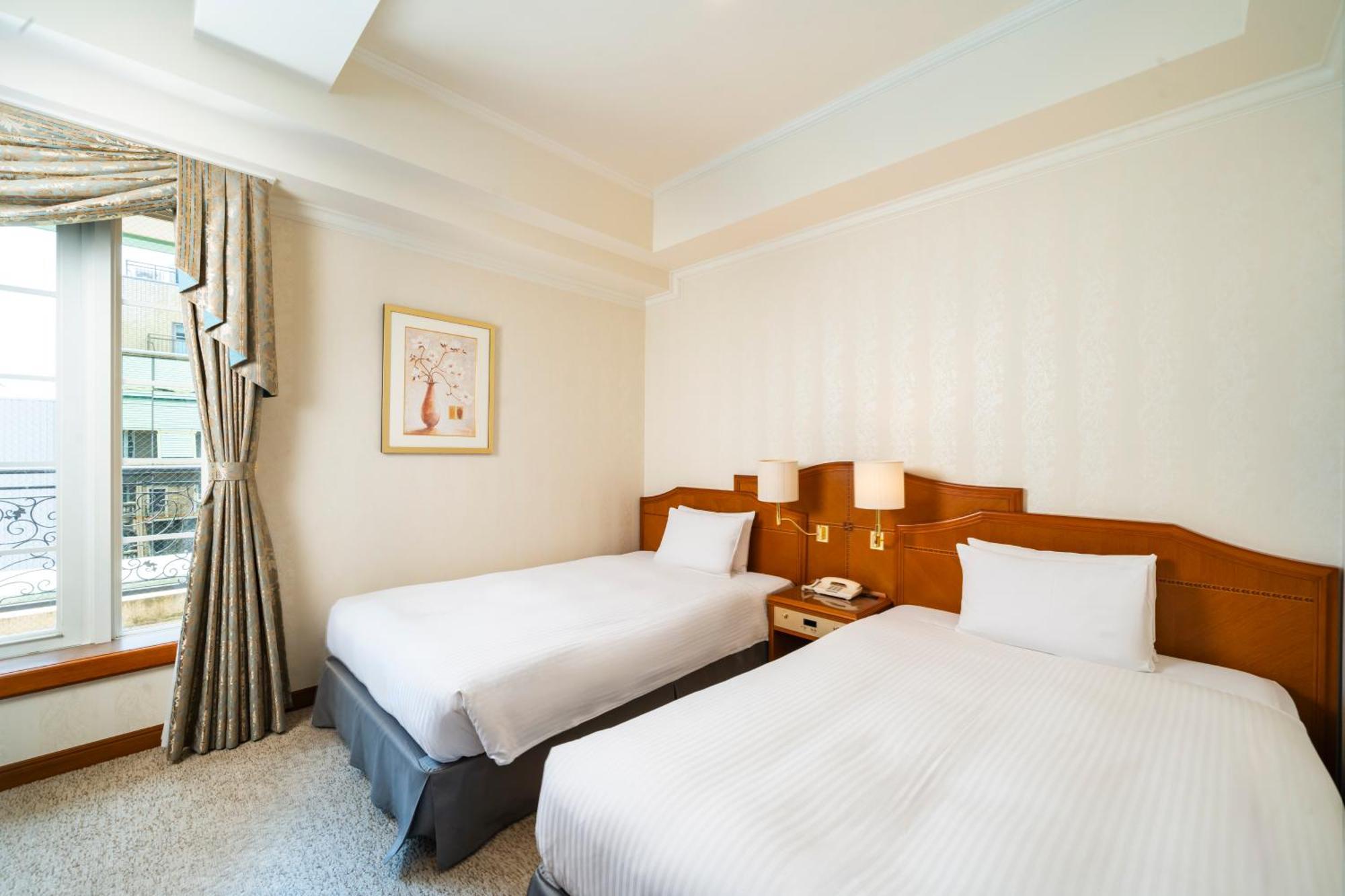 Koko Shinsaibashi Hotel