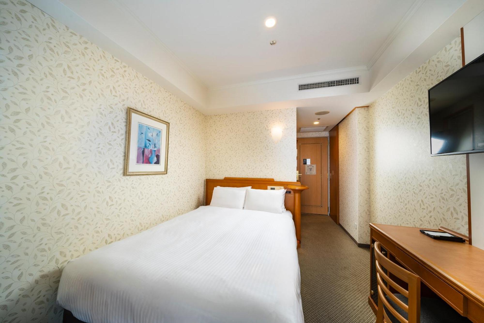 Hotel Koko Shinsaibashi 4*