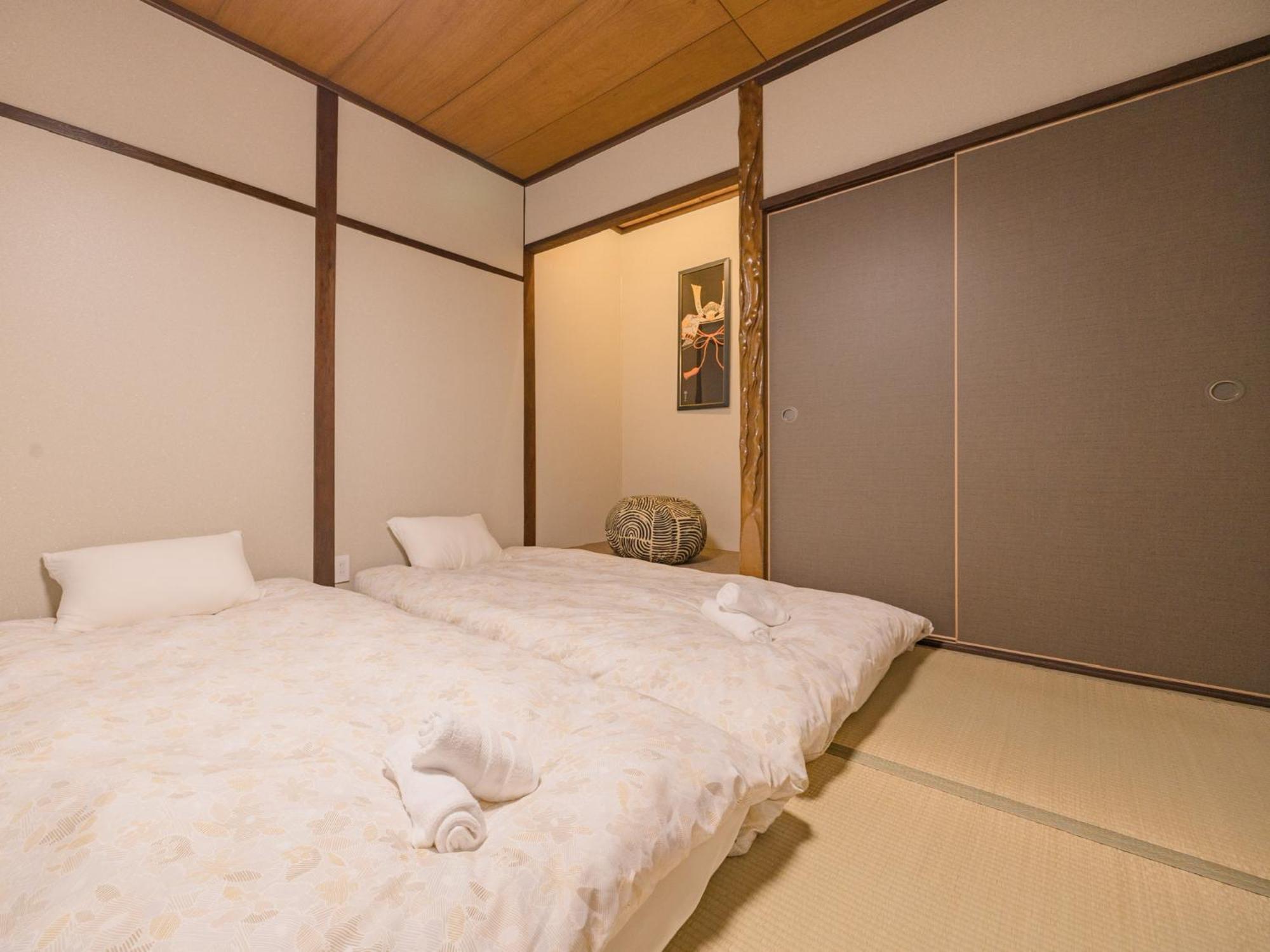 2f Fox 4 Single Bed Osaka