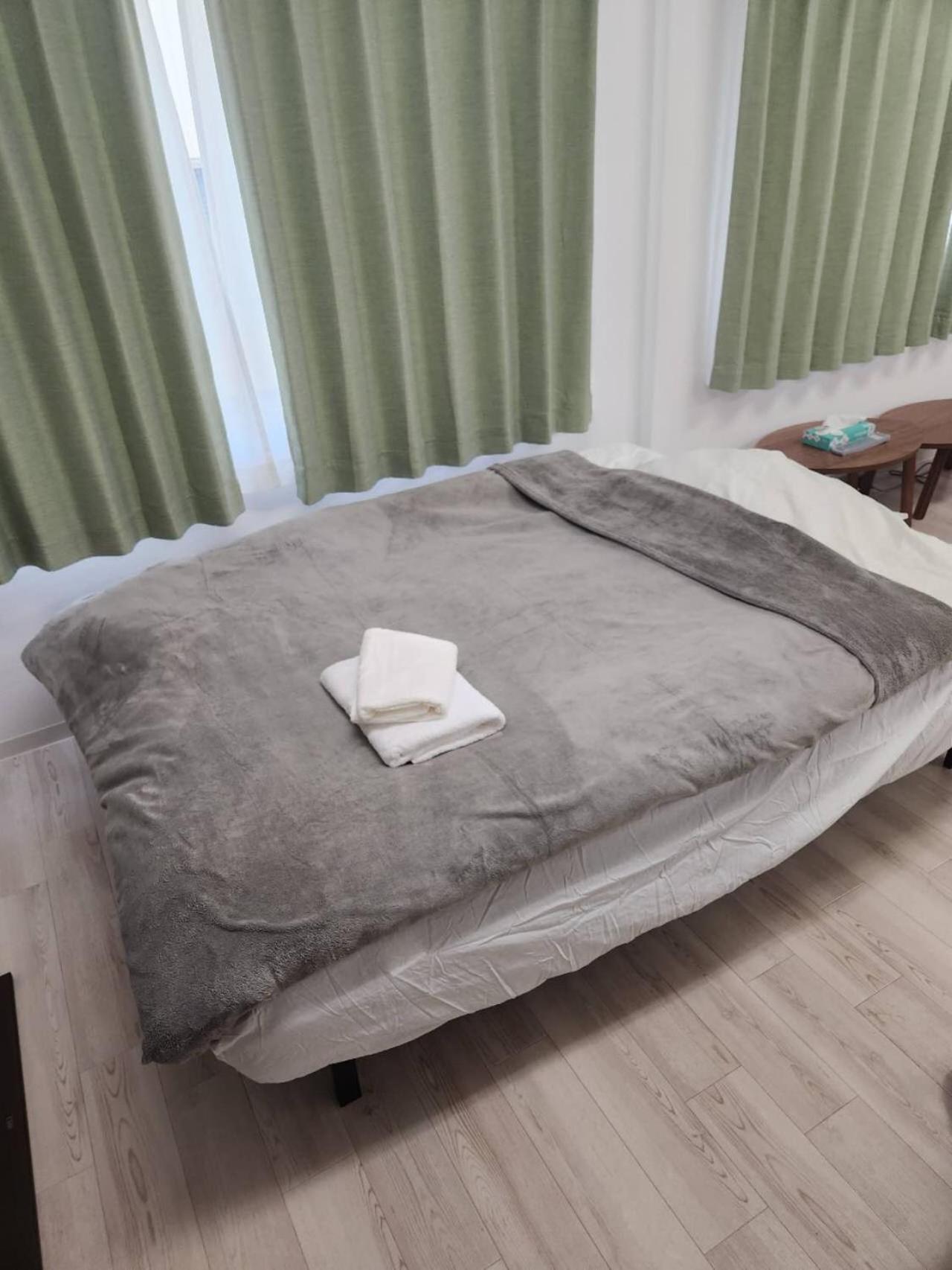 Apartment Shinosaka Jr 30s, Direct To Kansai Airport 關西空港直達, Umeda 6min, Kyoto 25min, Early Check In