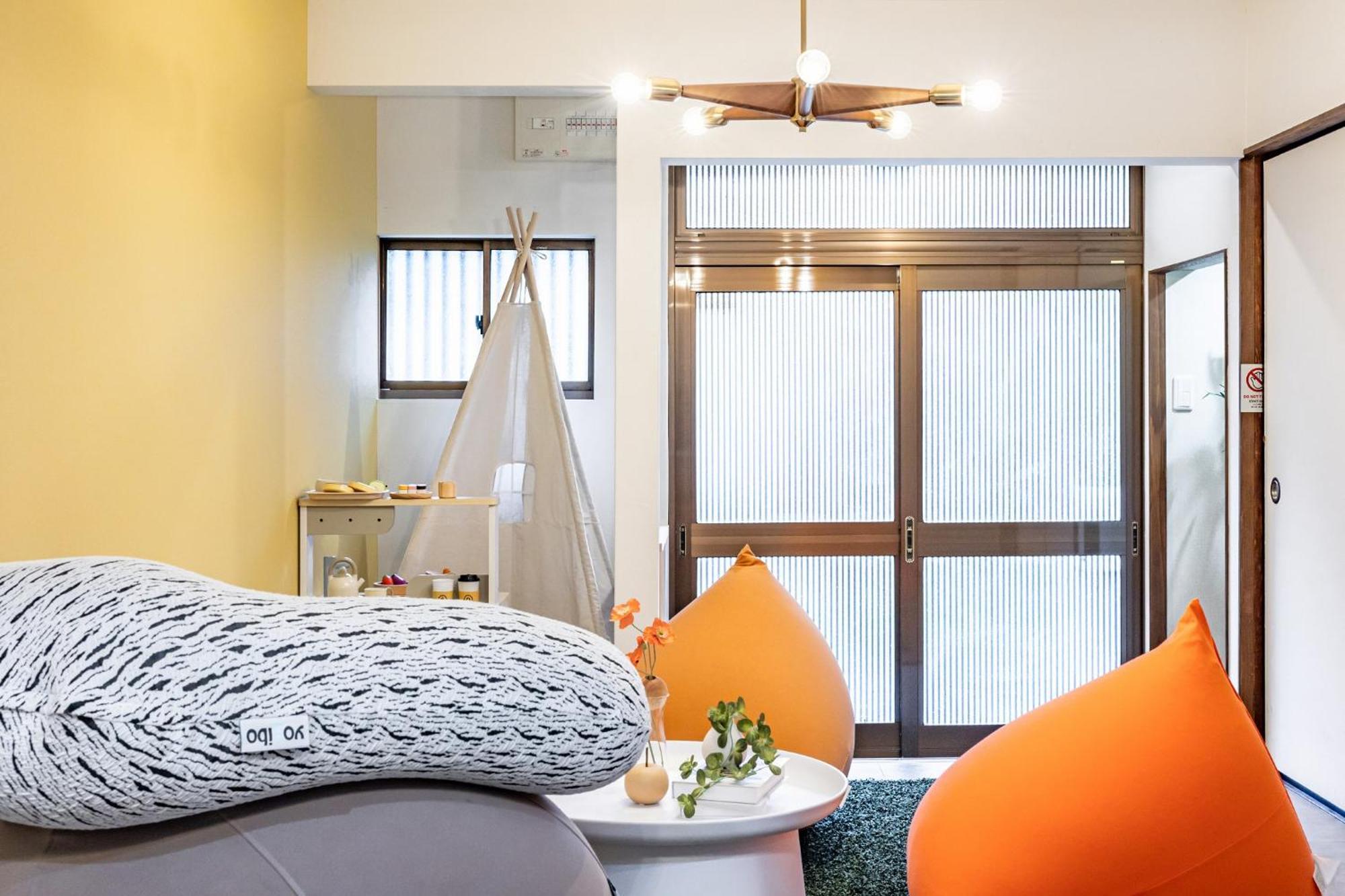 Bijou Holiday home