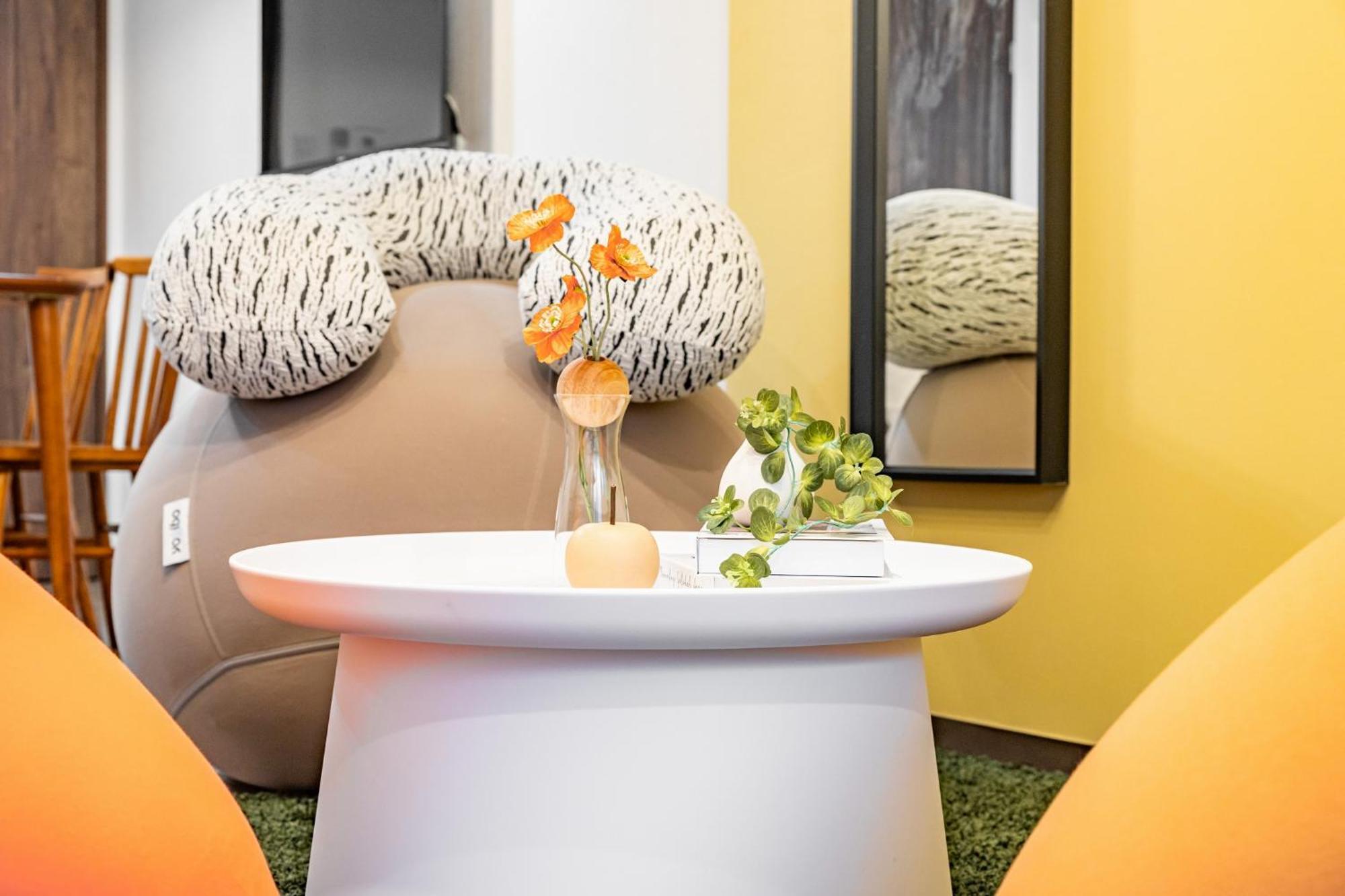 Bijou Holiday home