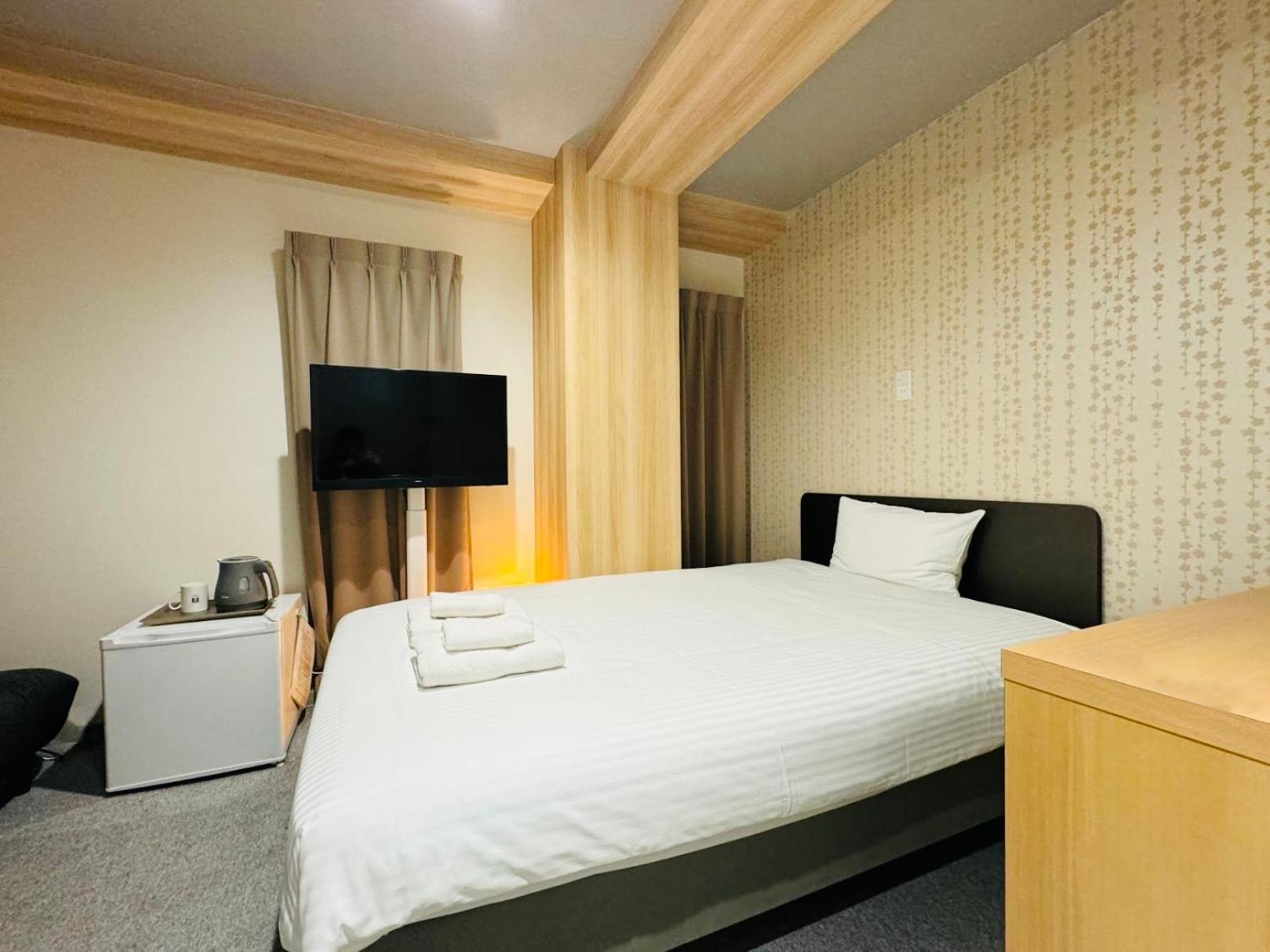 Y&y Namba Hotel 3*
