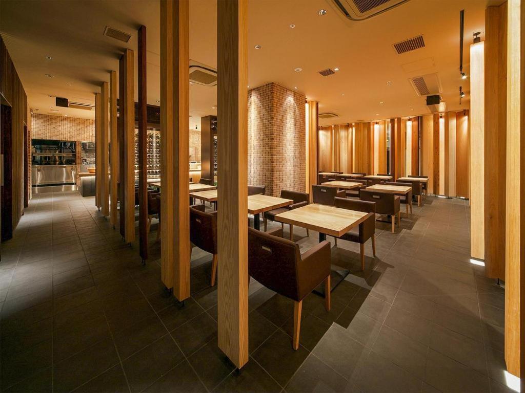 Unizo Yodoyabashi Hotel 3*