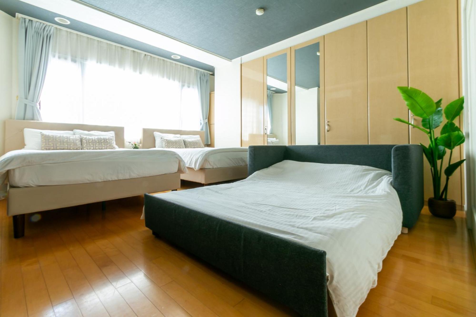 Elle Namba Apartment *