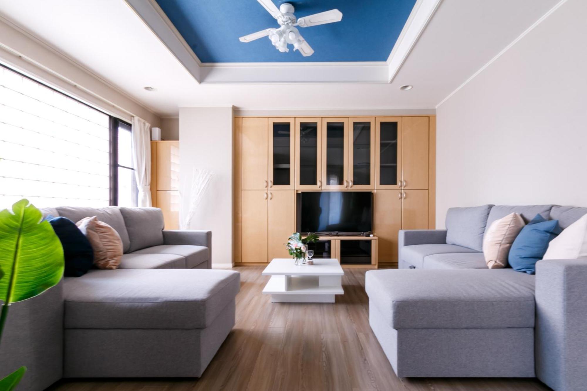 Apartment Elle Namba *