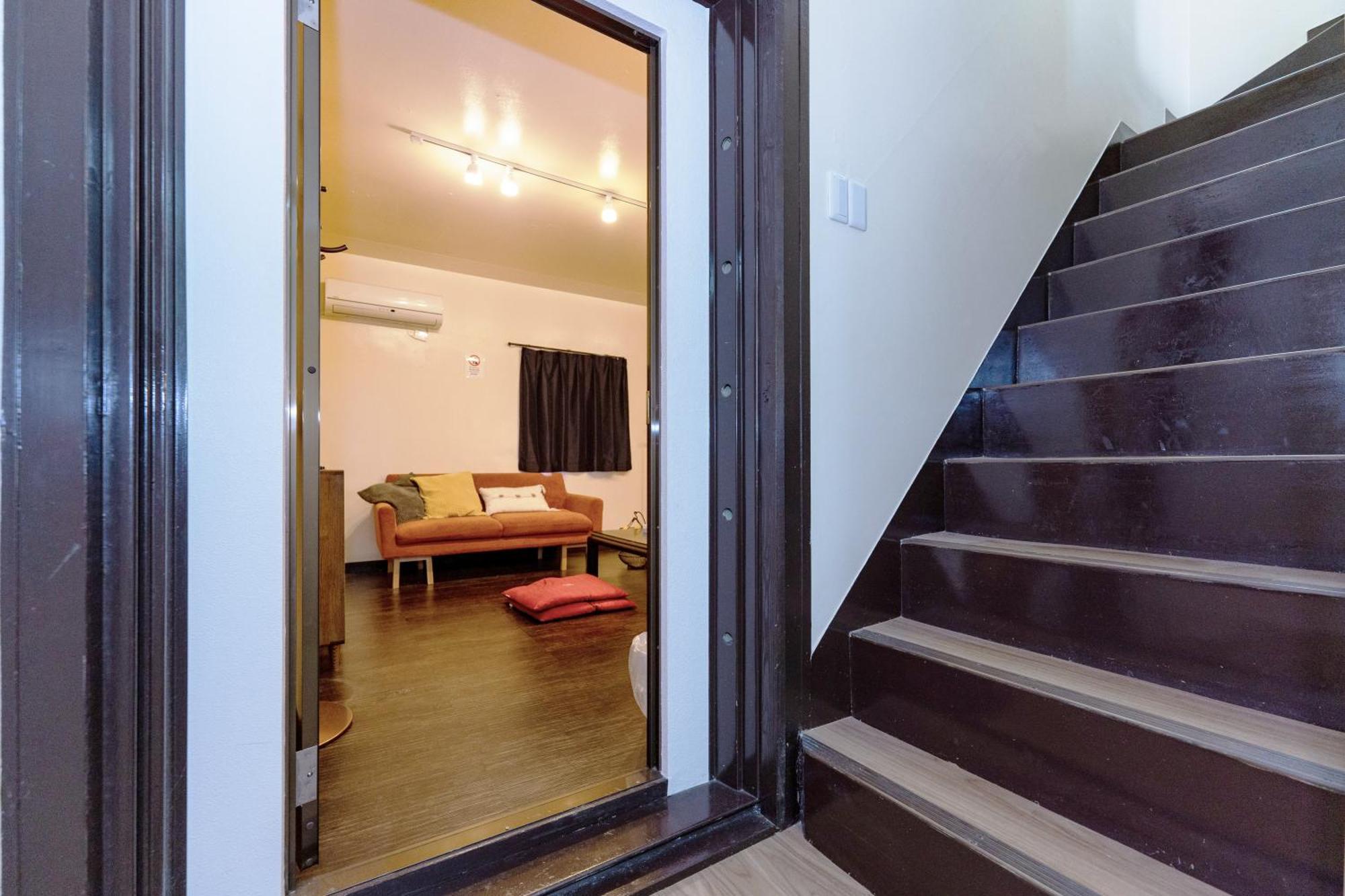 1 Min Tsuruhashi 2bedroom 3 Rail Line Mayamoto1 Apartment