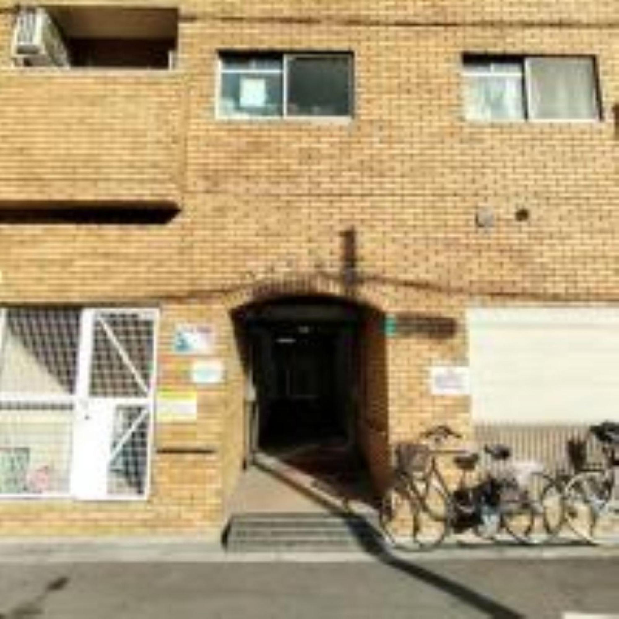 Apartment 6人可能/難波駅/大黒町駅 H507