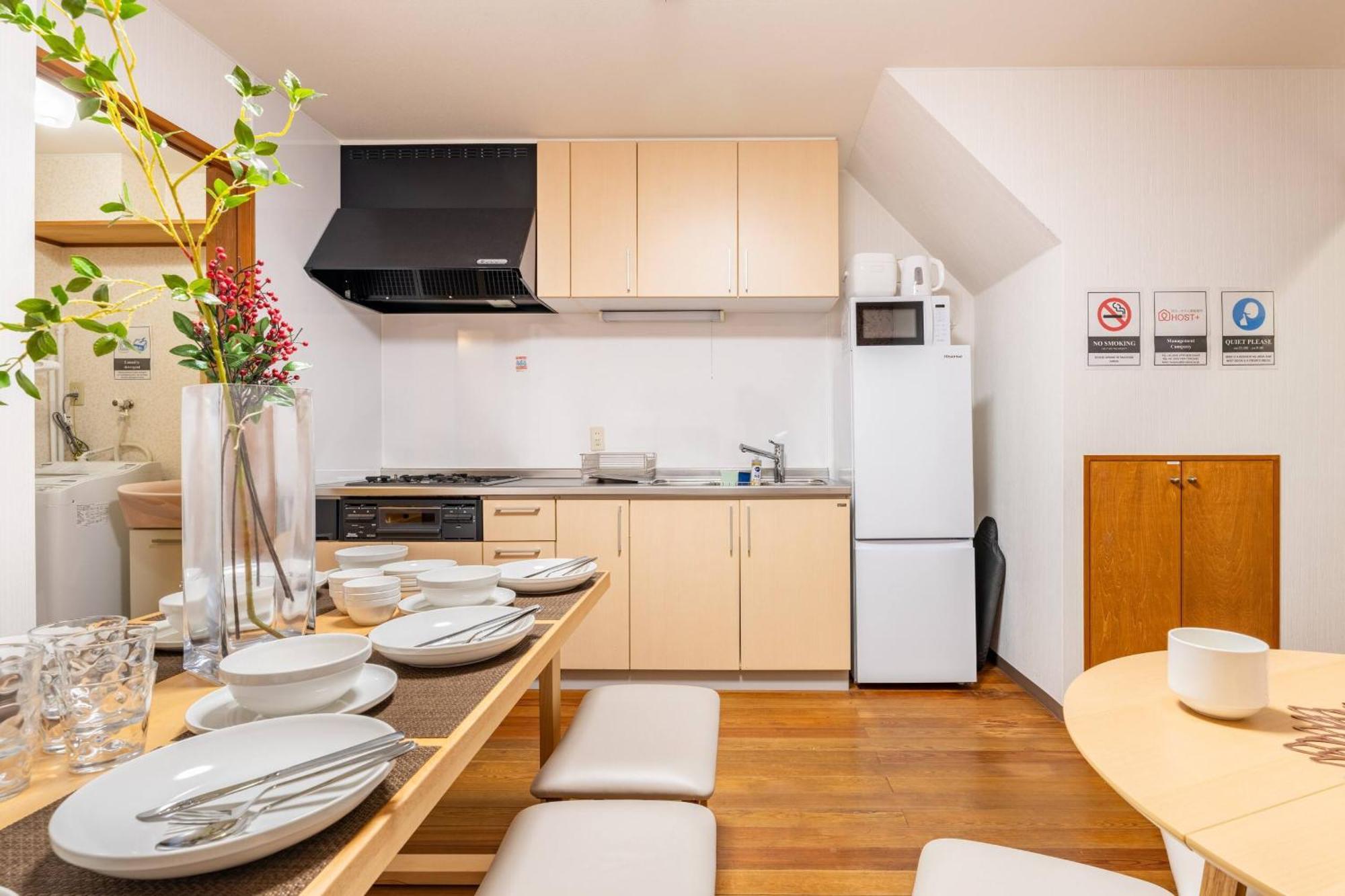 Apartment Nishi-kujo Detached House/ Nq1 Osaka