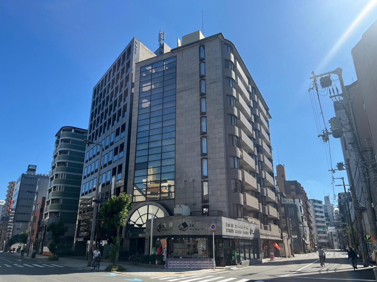 Namba セビアン Apartment *