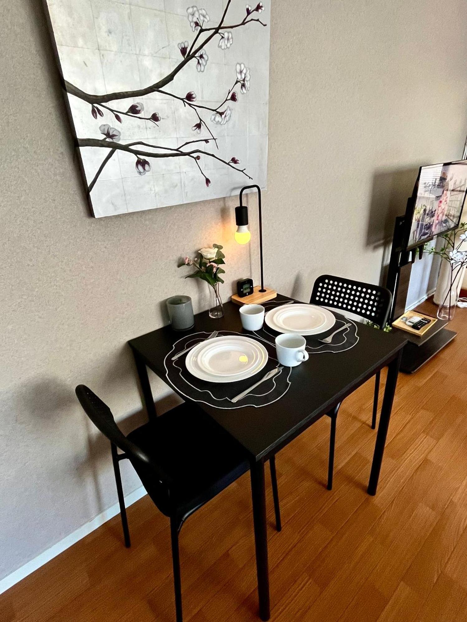 Omotenashi 41m2 1ldk 十三駅徒歩1分 梅田2分 神戸京都アクセス良好 和室のある家 Apartment *