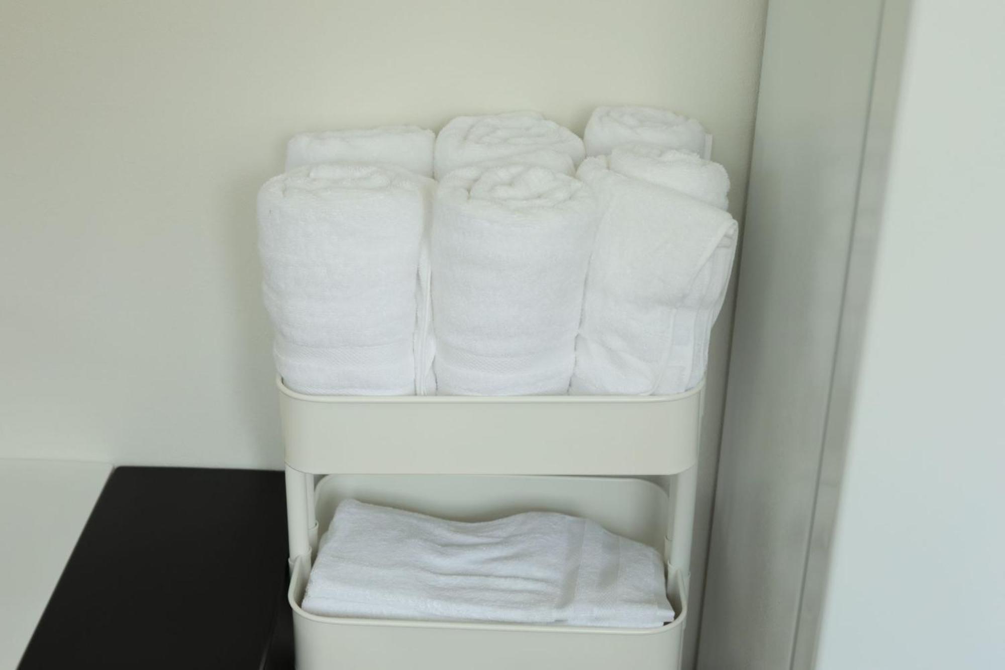 Apartment Omotenashi 41m2 1ldk 十三駅徒歩1分 梅田2分 神戸京都アクセス良好 和室のある家 *