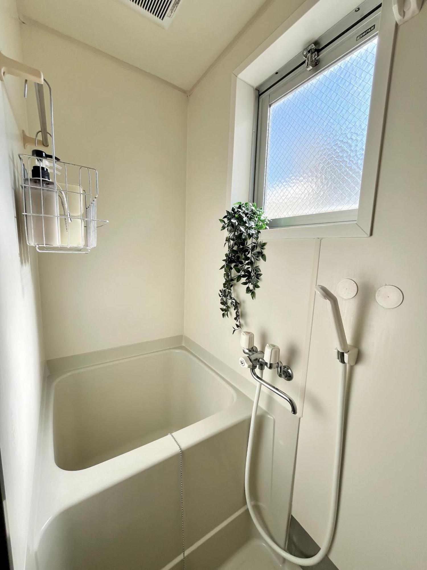 Apartment Omotenashi 41m2 1ldk 十三駅徒歩1分 梅田2分 神戸京都アクセス良好 和室のある家 *