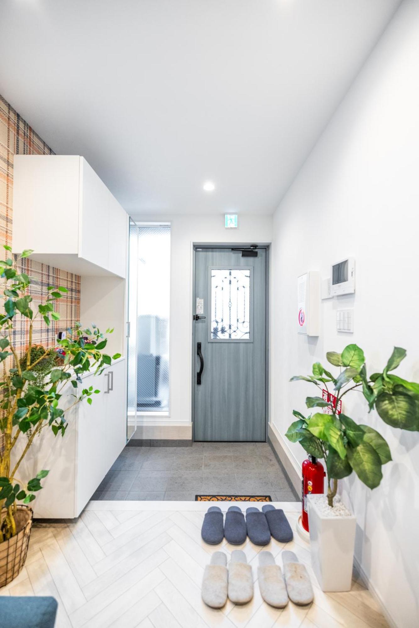 Apartment 中道ikanikan A *