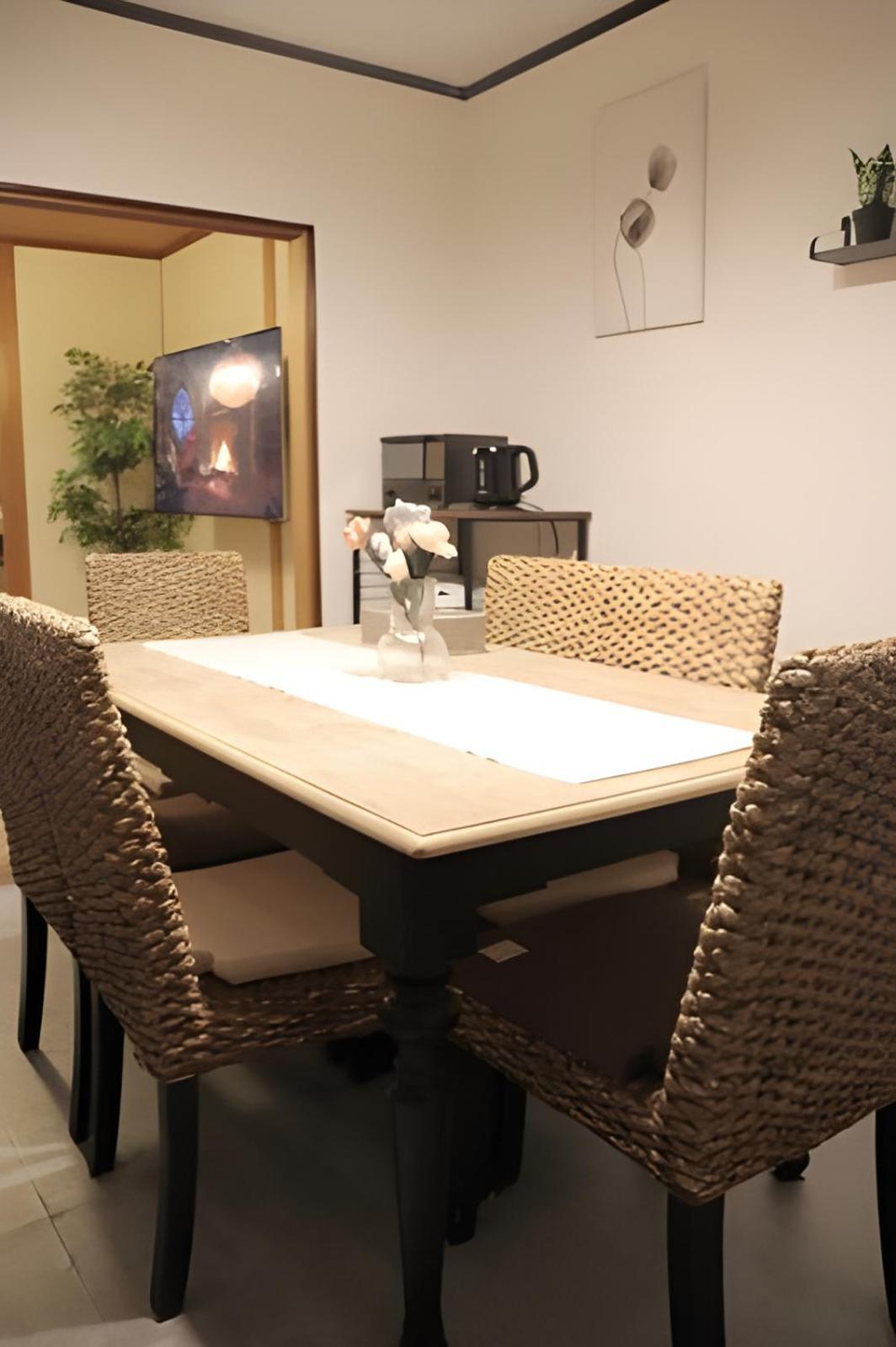 Yaino Teras: Cozy Near Tenjinbashisuji 6-chome Station