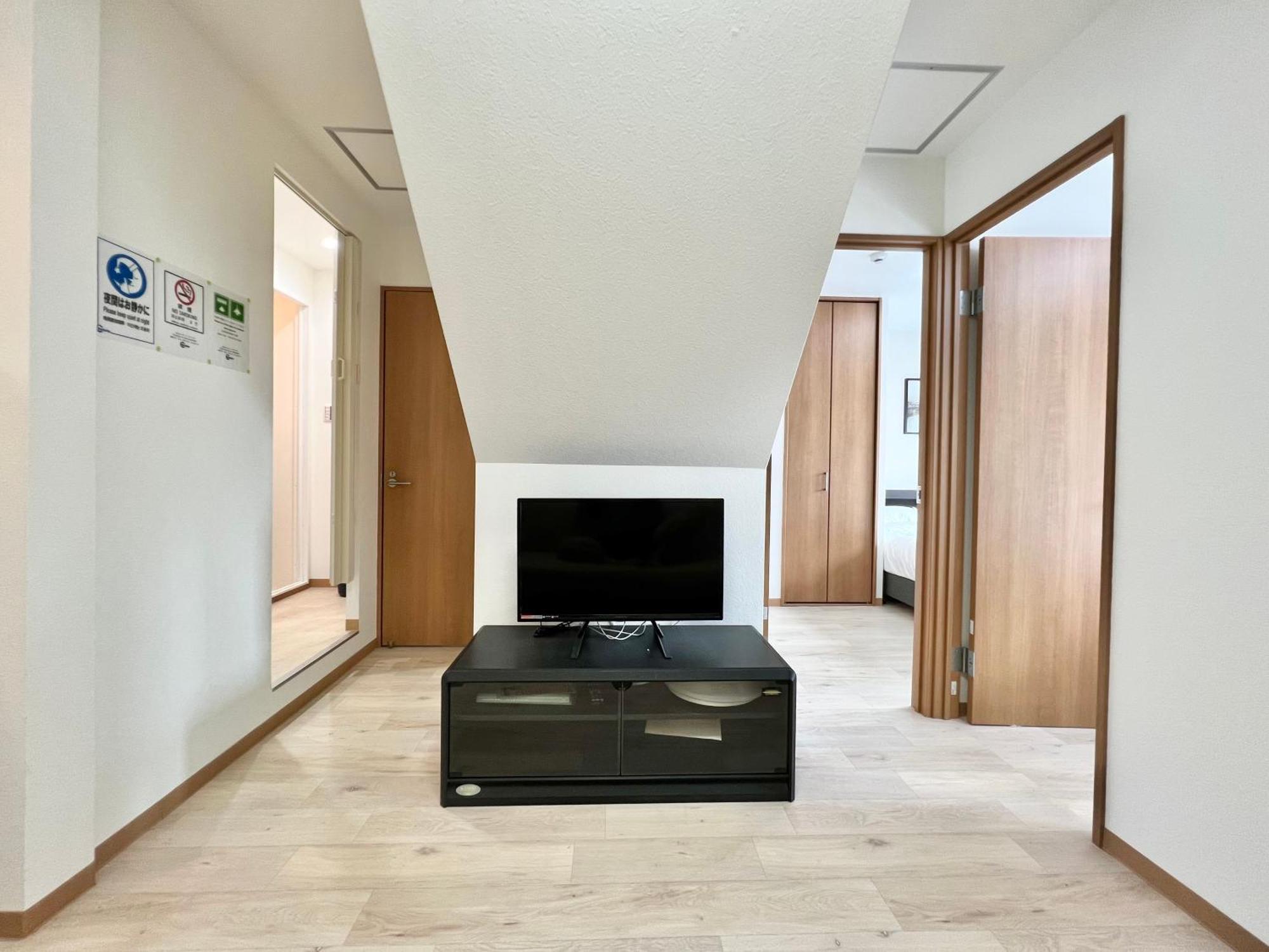 Rakuto Tennoji: Convenient 2br Near Namba And Shinsaibashi Apartment *