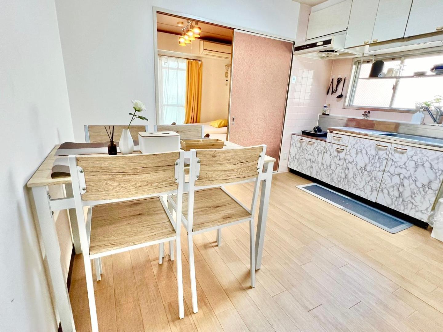 Apartment 난바 앞 편안한 집 F403 *