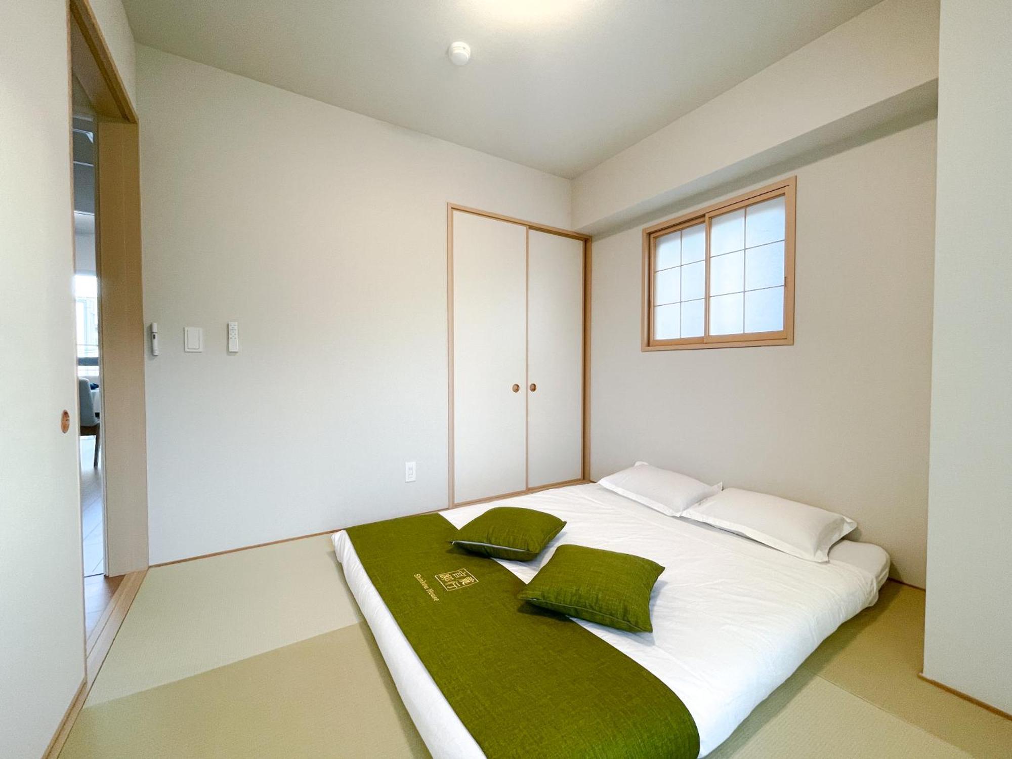 Shinkou House Ue Apartment Osaka
