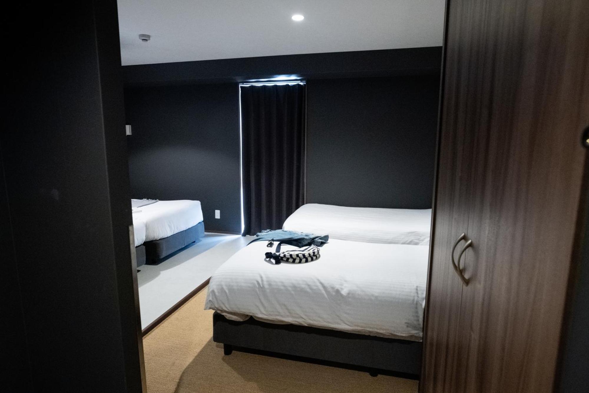 Wayfarer Shinsaibashi Hotel